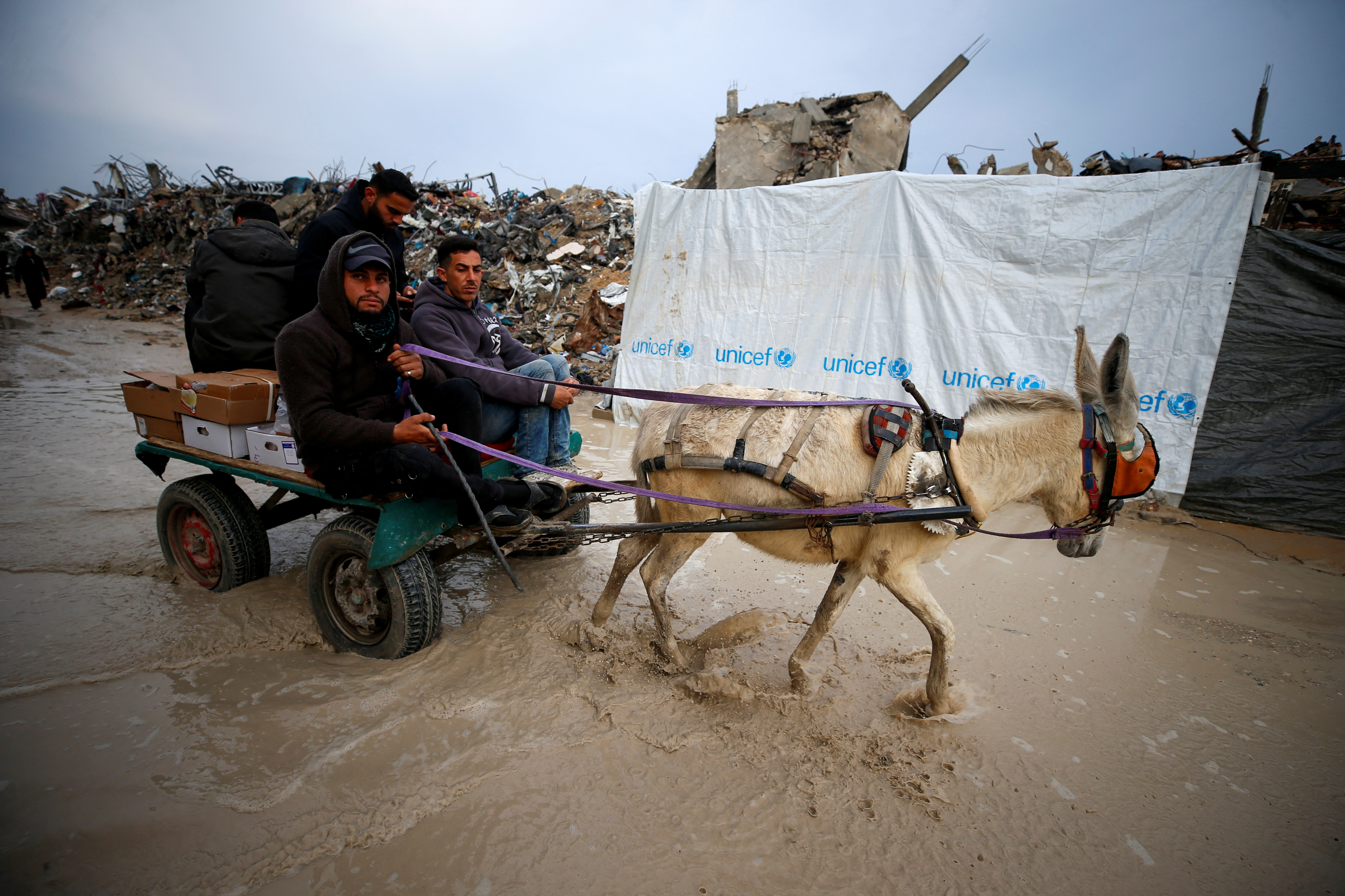 Winter crisis: Palestinians in Gaza face inadequate shelter and supplies