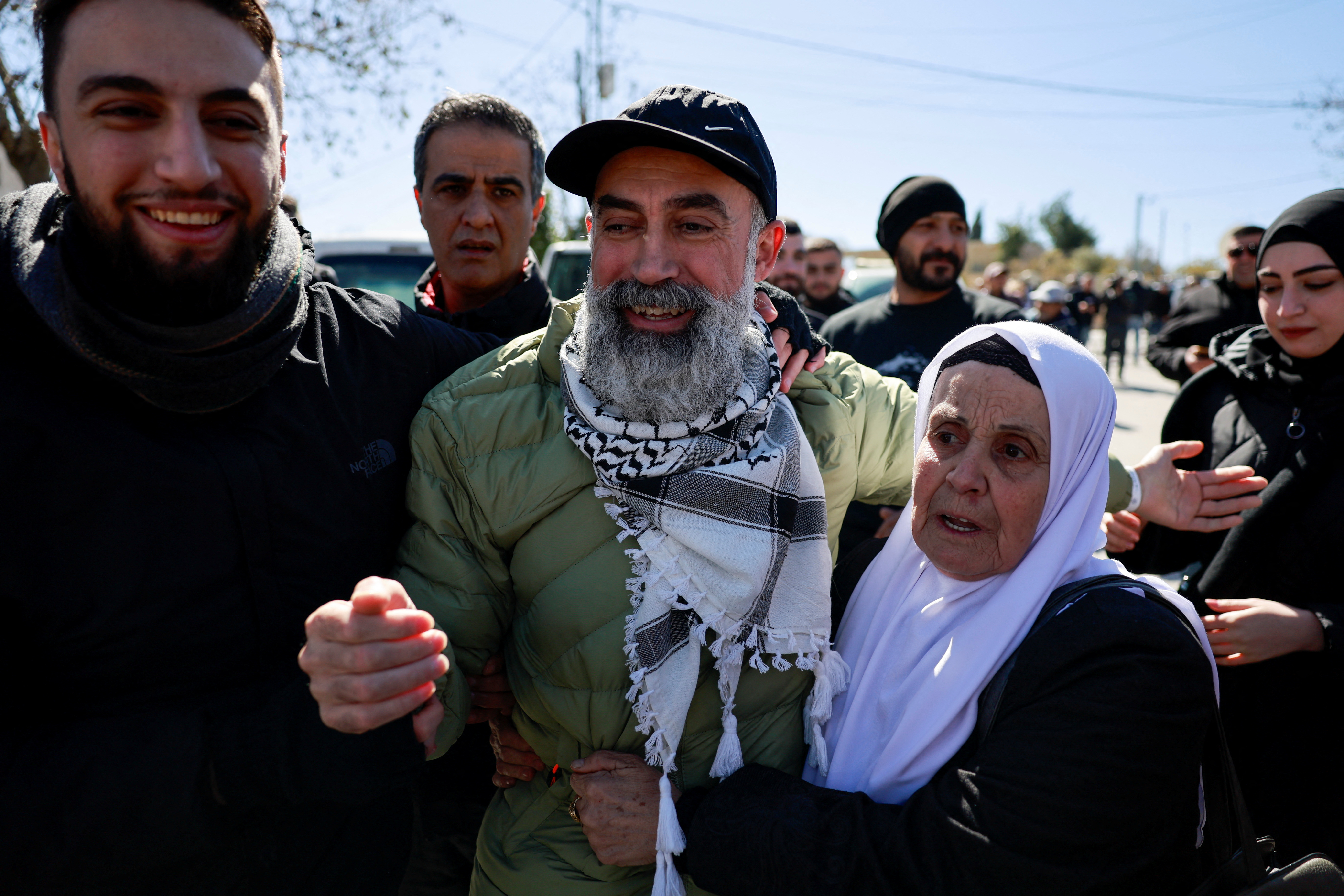 Freed Palestinian prisoners in Ramallah after release