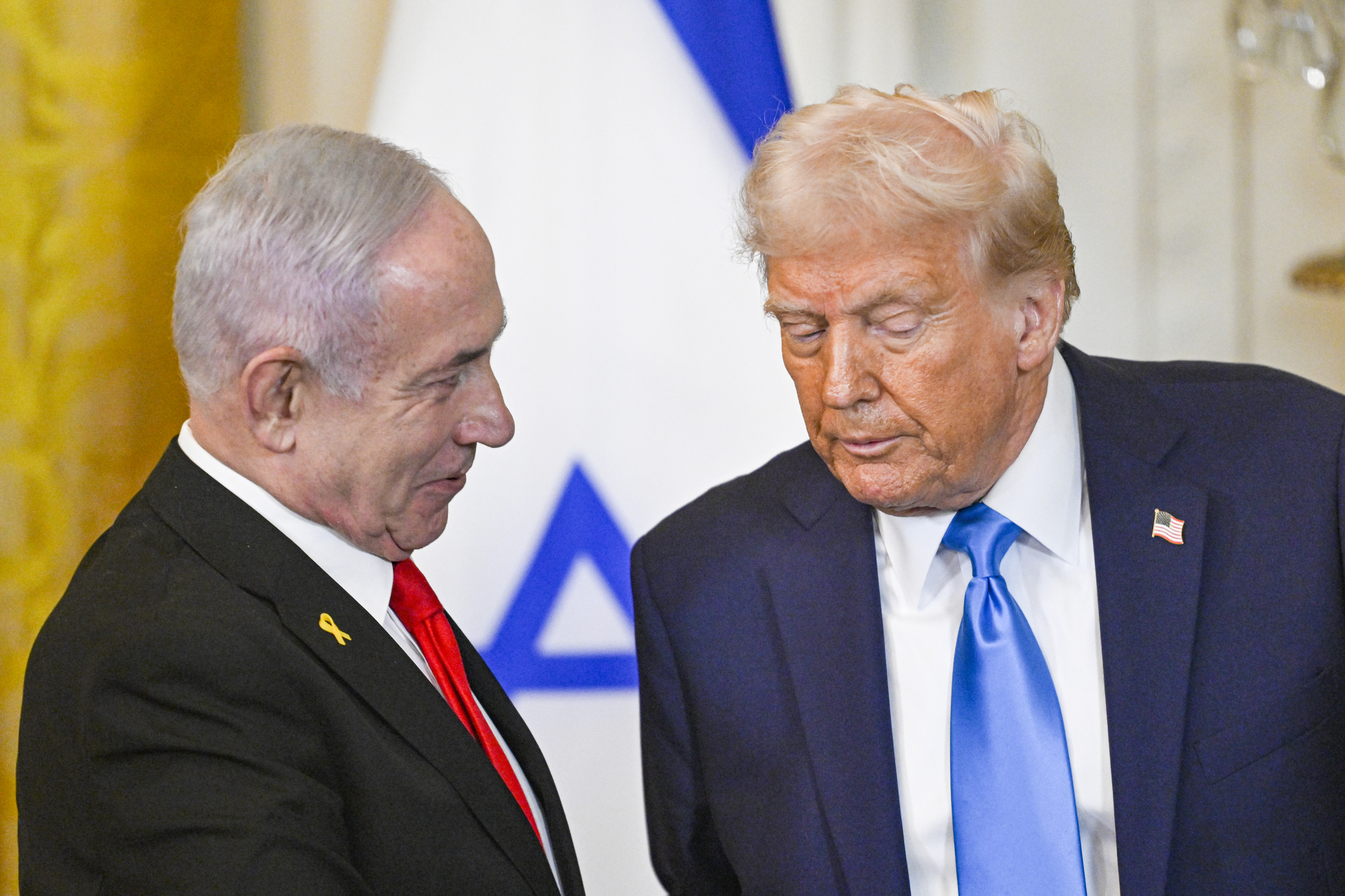 US President Donald Trump and Israeli Prime Minister Benjamin Netanyahu hold a joint news conference.