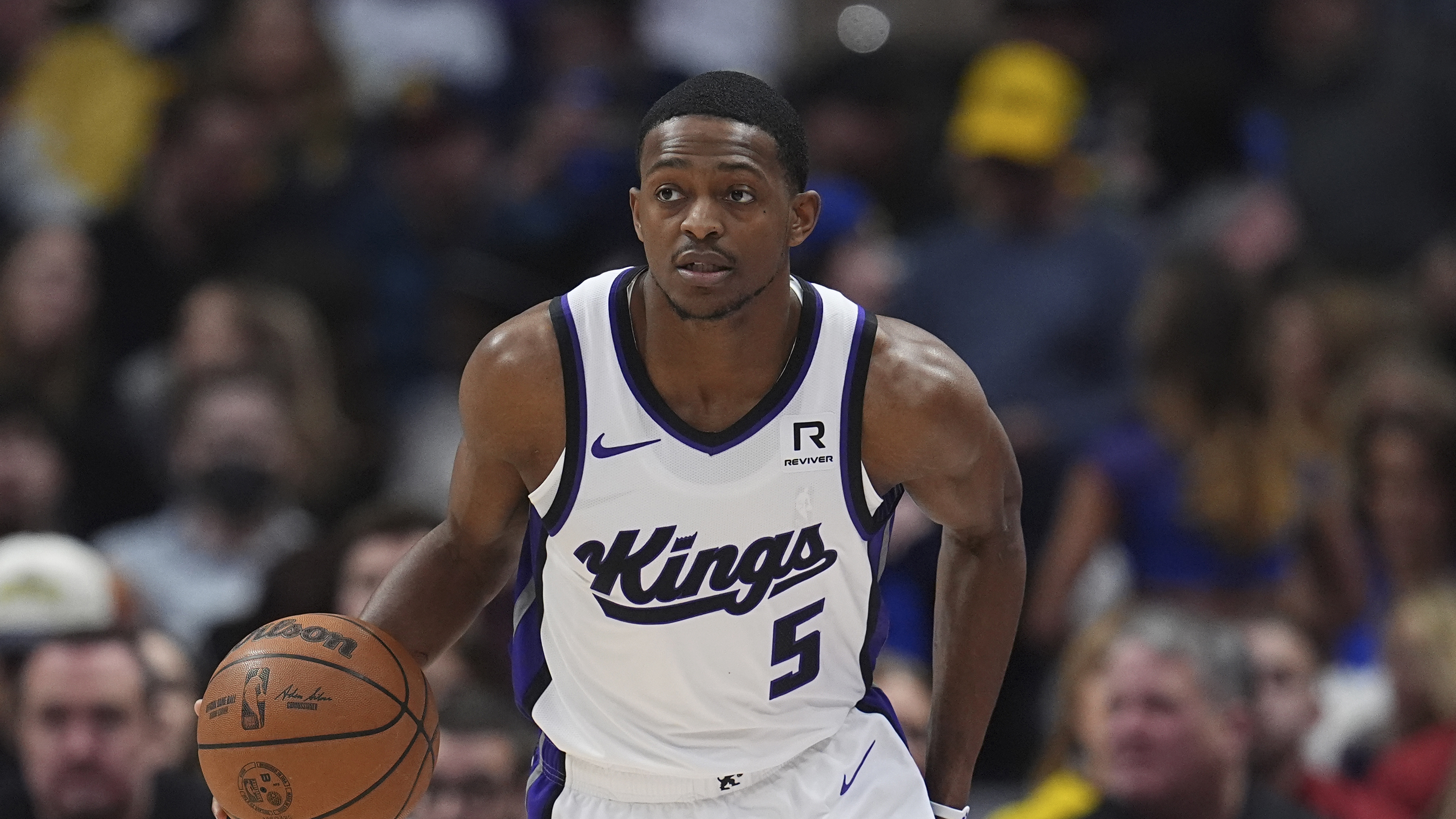 De'Aaron Fox in action.