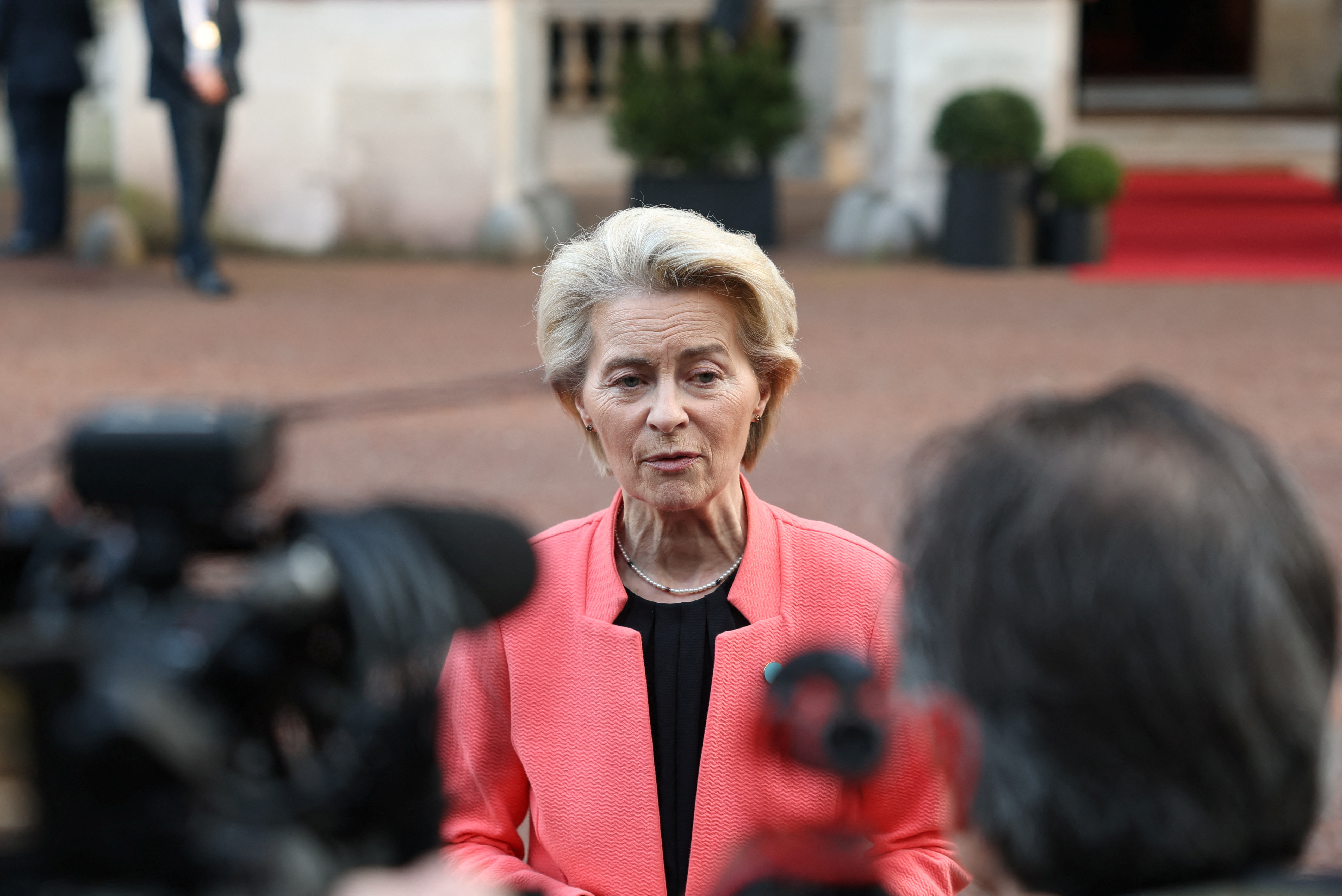 European Commission President Ursula von der Leyen speaks to the media on the day of the European leaders' summit to discuss European security and Ukraine, at Lancaster House in London, Britain, March 2, 2025. REUTERS/Toby Melville/Pool