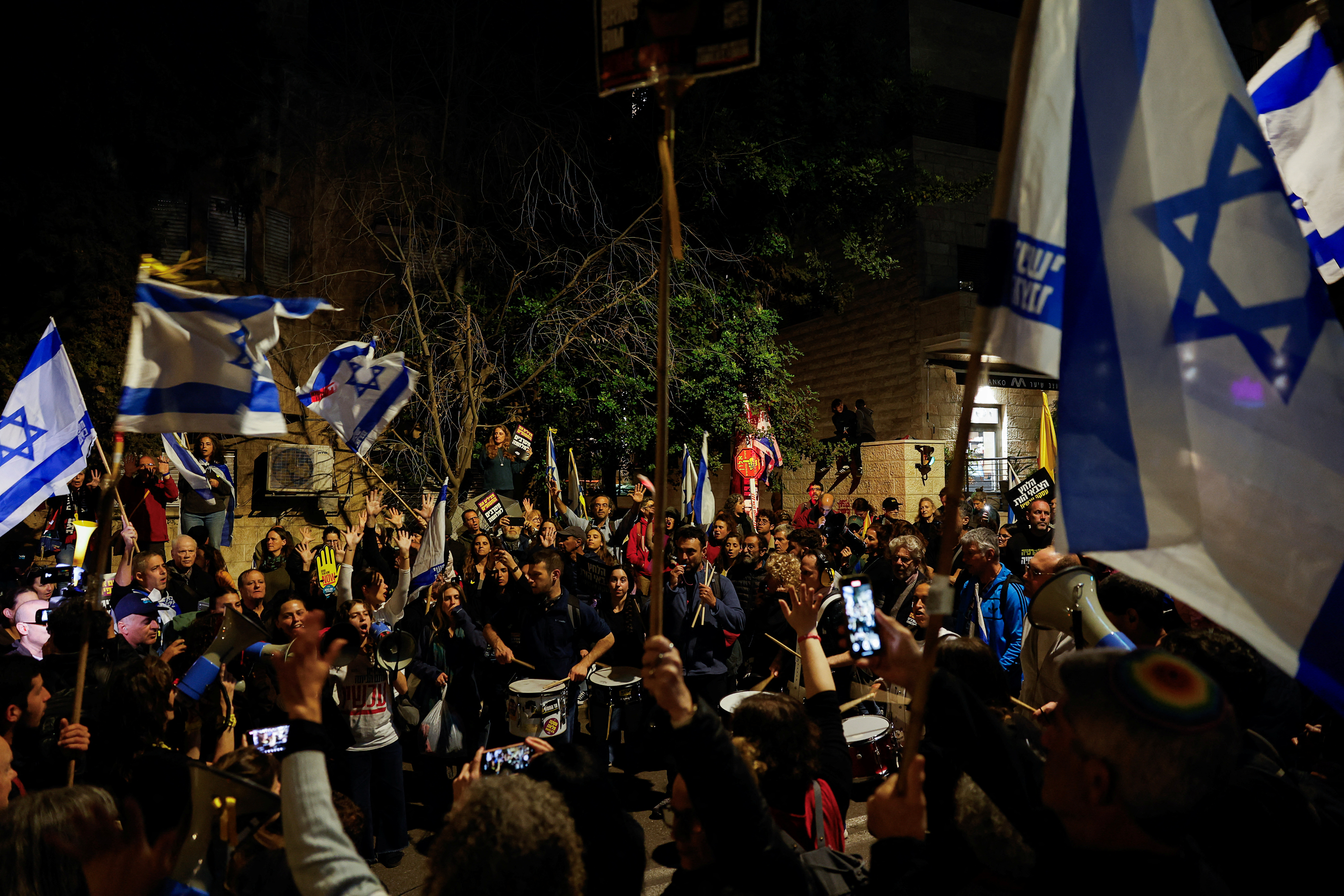 Israelis protest against the government of Benjamin Netanyahu.