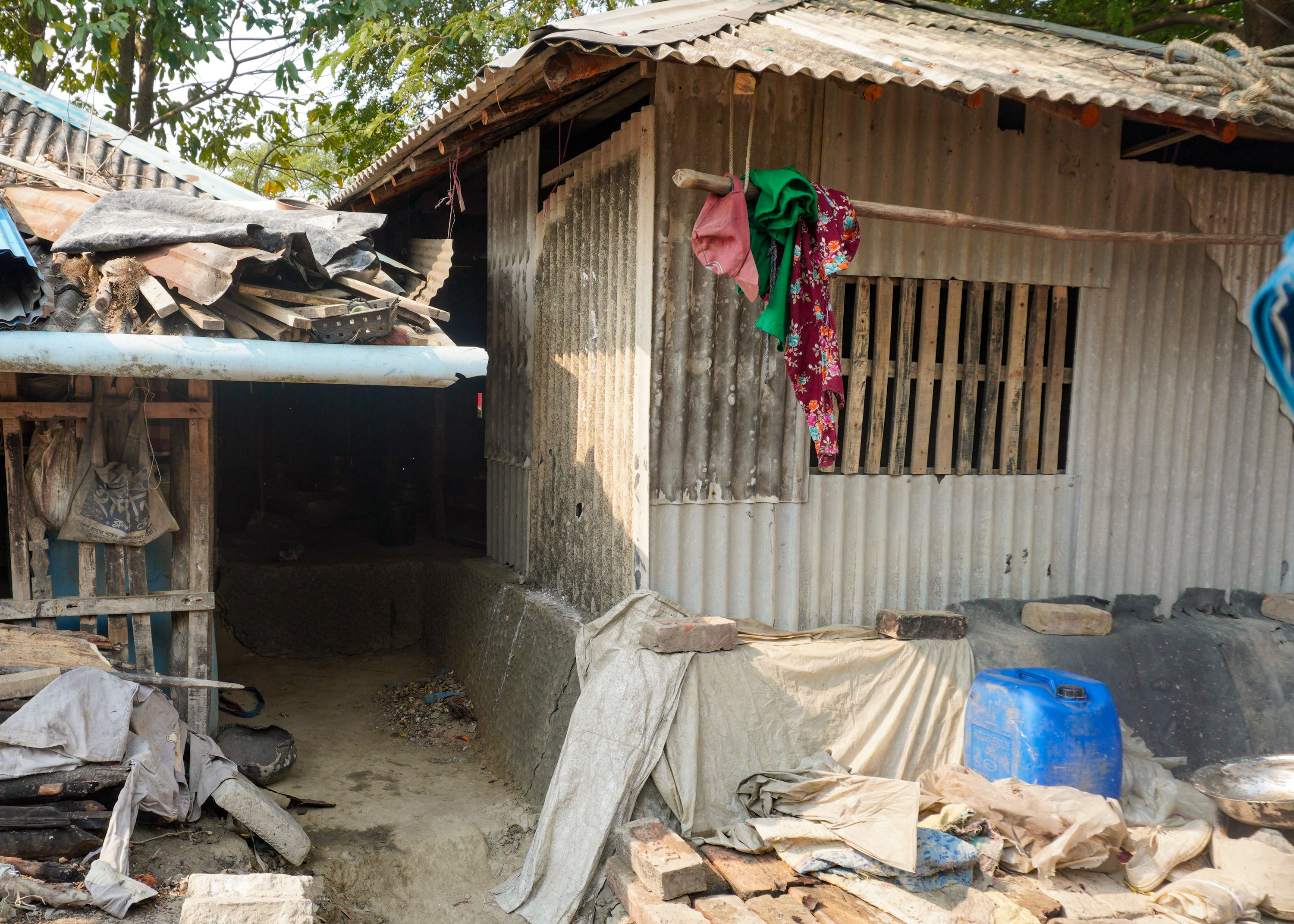The fisherwoman of the Sundarbans [Rubayet Mahmood/Al Jazeera