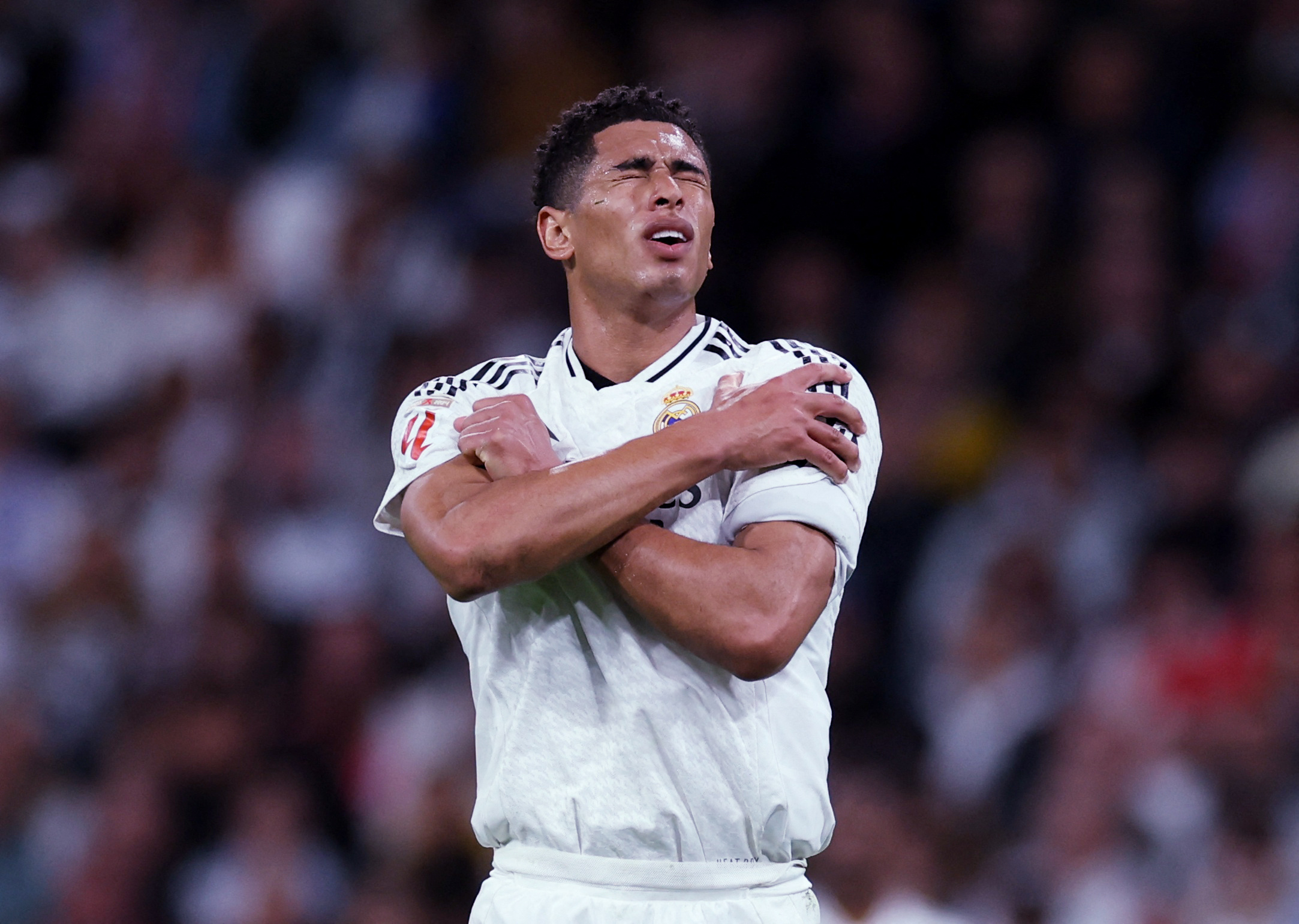 Soccer Football - LaLiga - Real Madrid v Athletic Bilbao - Santiago Bernabeu, Madrid, Spain - April 20, 2025 Real Madrid's Jude Bellingham reacts REUTERS/Isabel Infantes