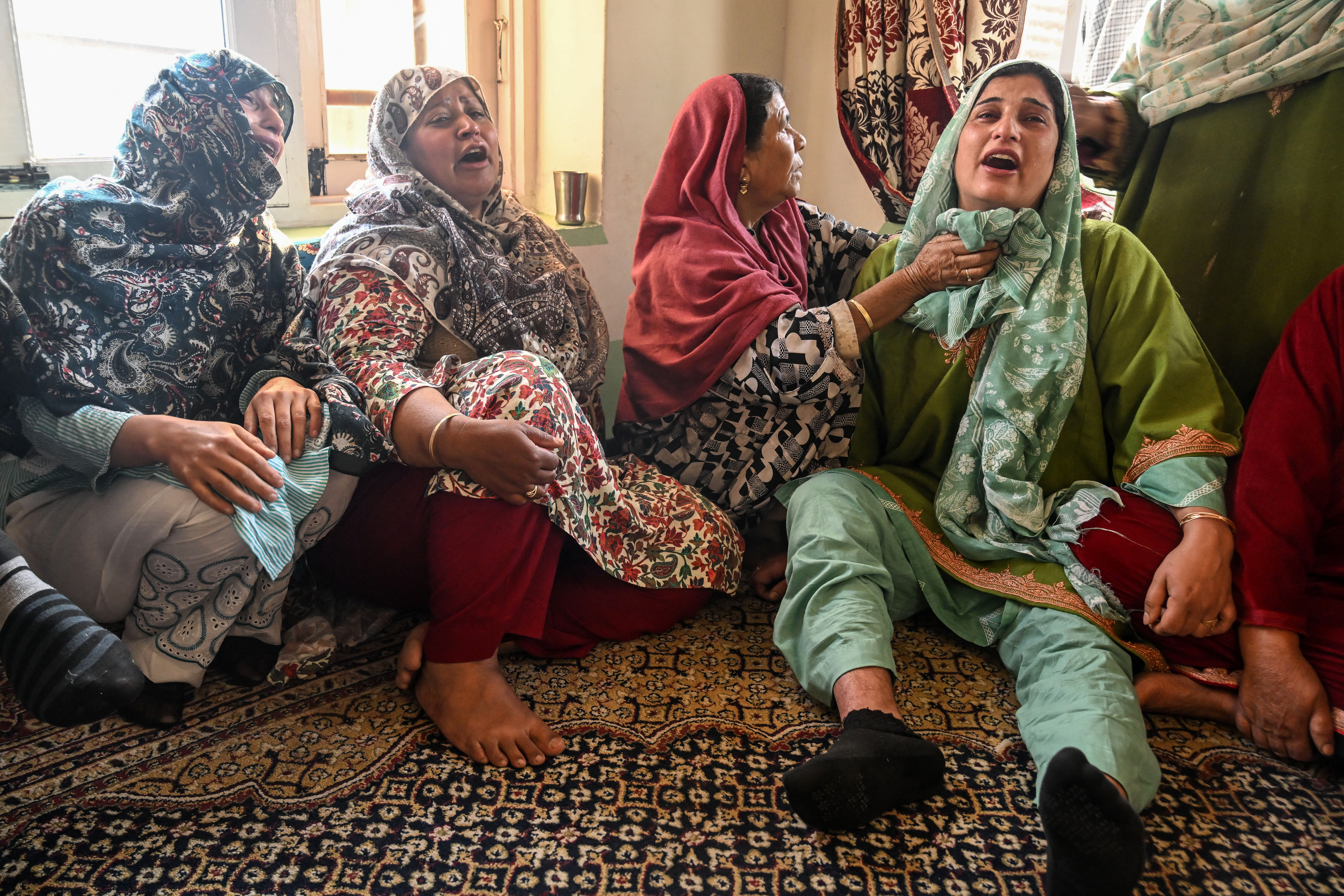 Homes destroyed in Kashmir after deadly attack sparks manhunt