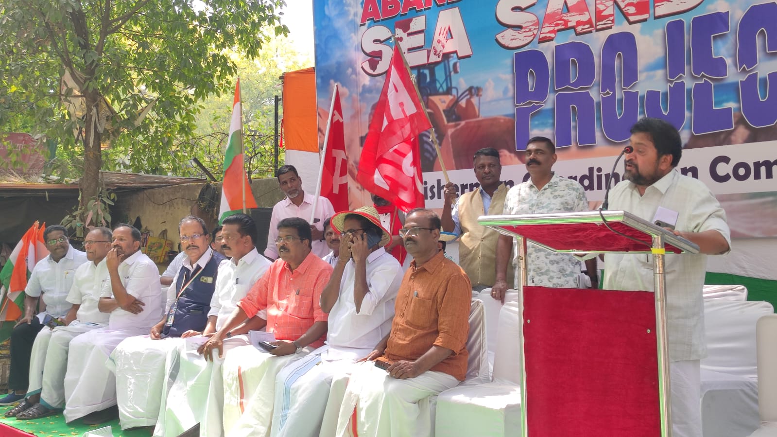 Charles George, a leader of Kerala's fishing community, at a march to India's parliament protesting against mining off the shore of Kollam, Kerala [Nikhil Sreekandan/Al Jazeera]