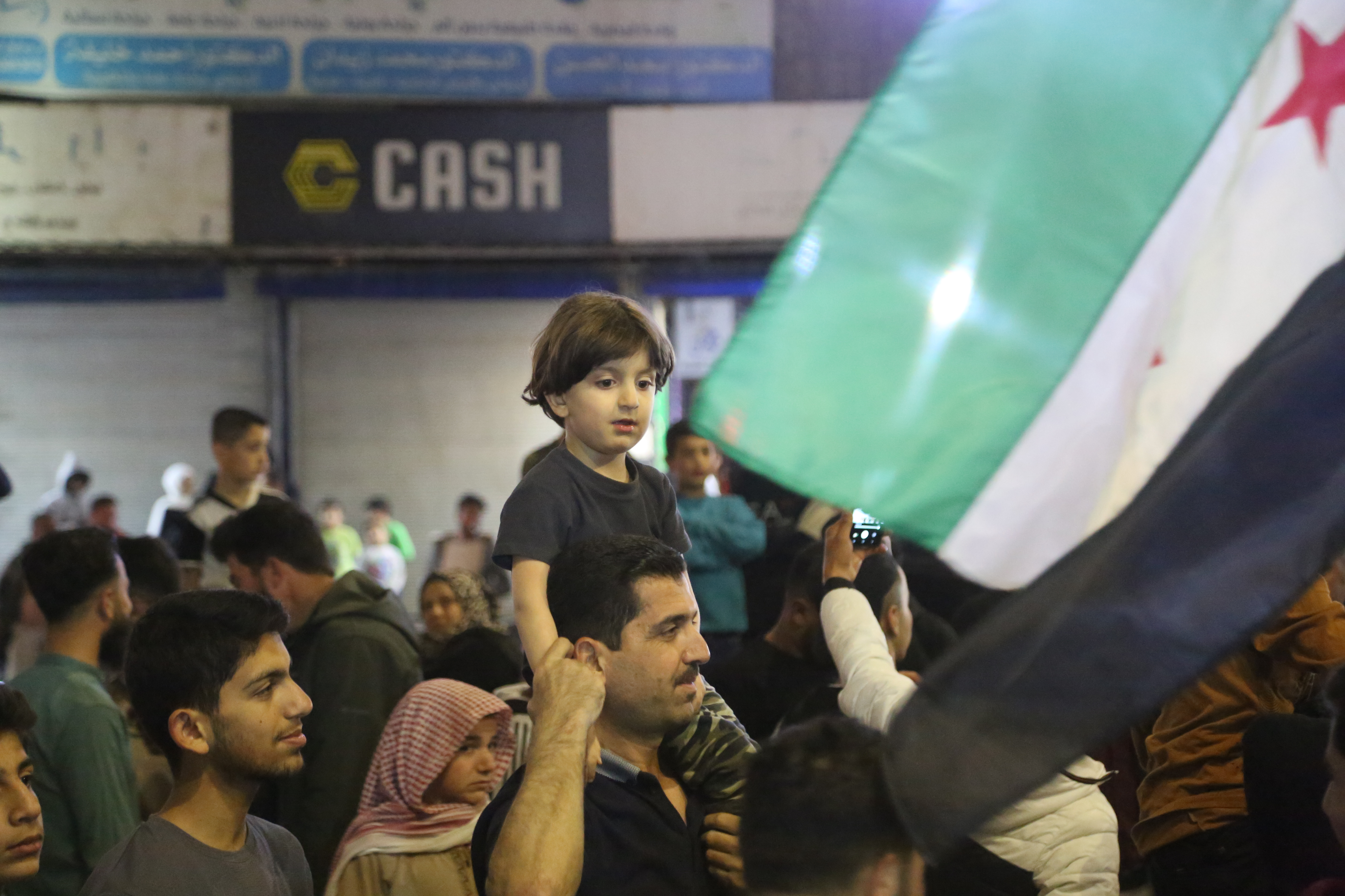 Trump says he will order removal of all US sanctions on Syria