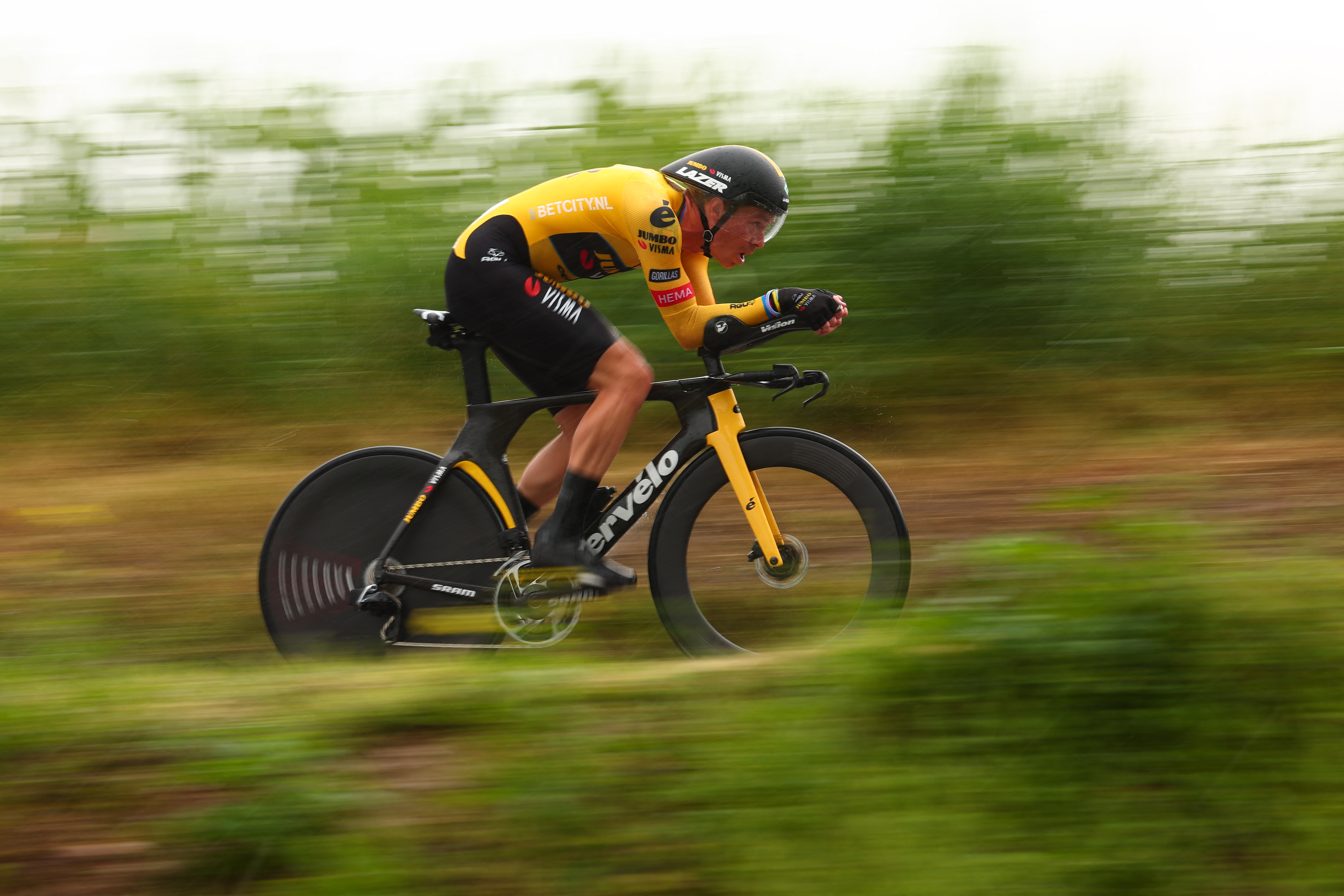 Rohan Dennis in action.