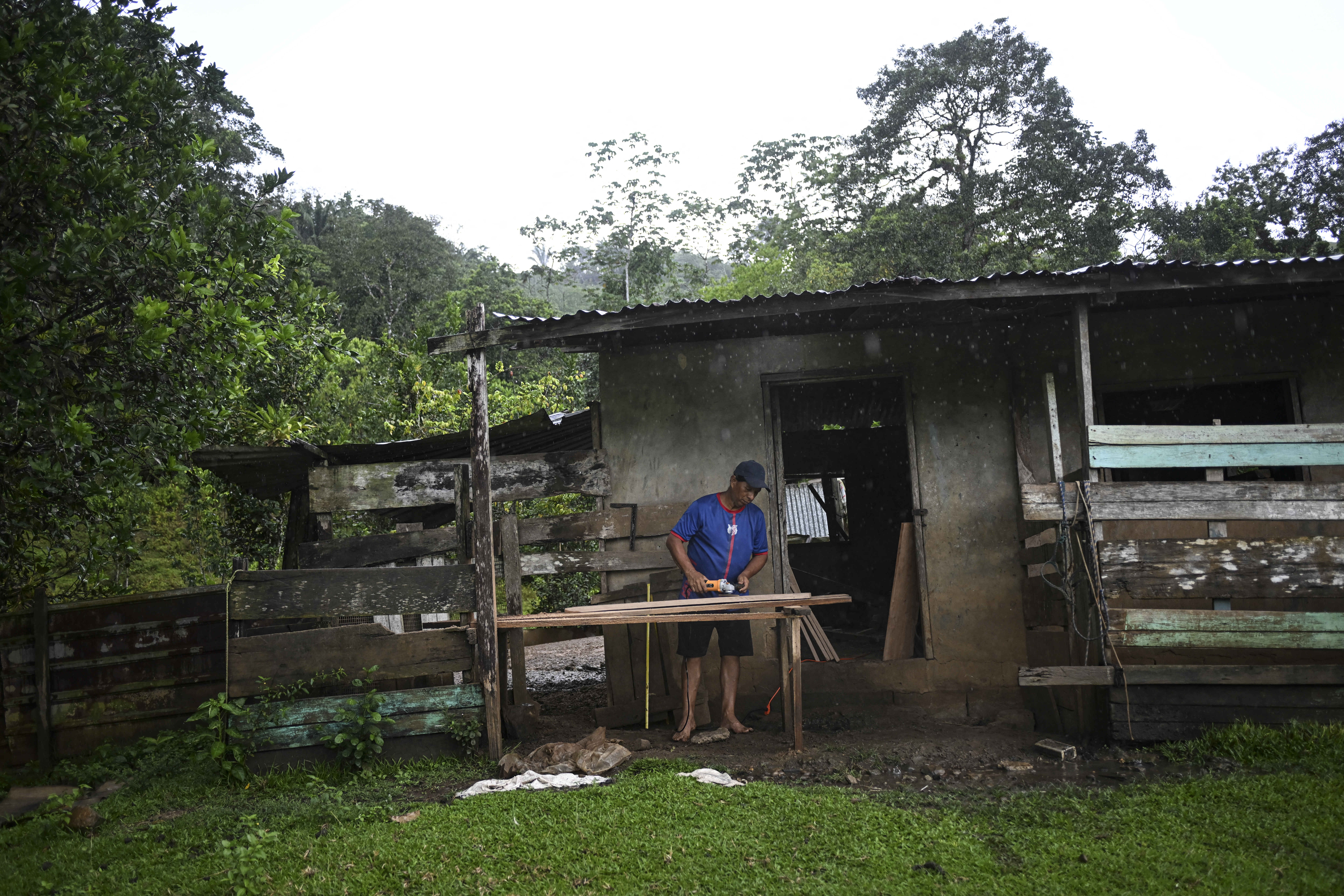Villagers vow to fight new Panama Canal reservoir