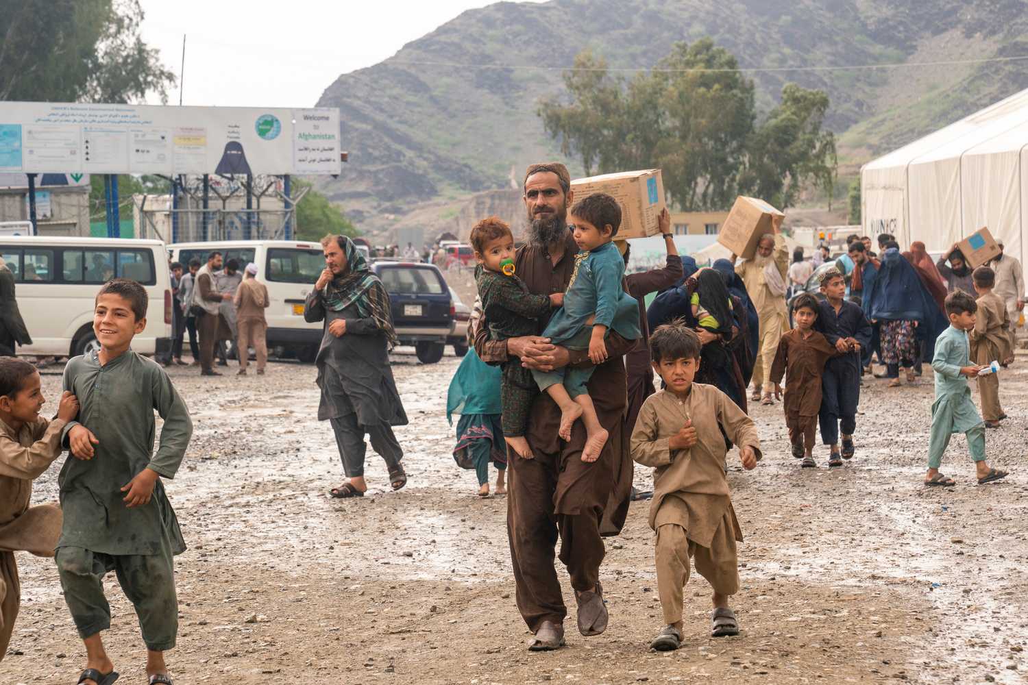 Afghan returnees face dire challenges amid deepening humanitarian crisis