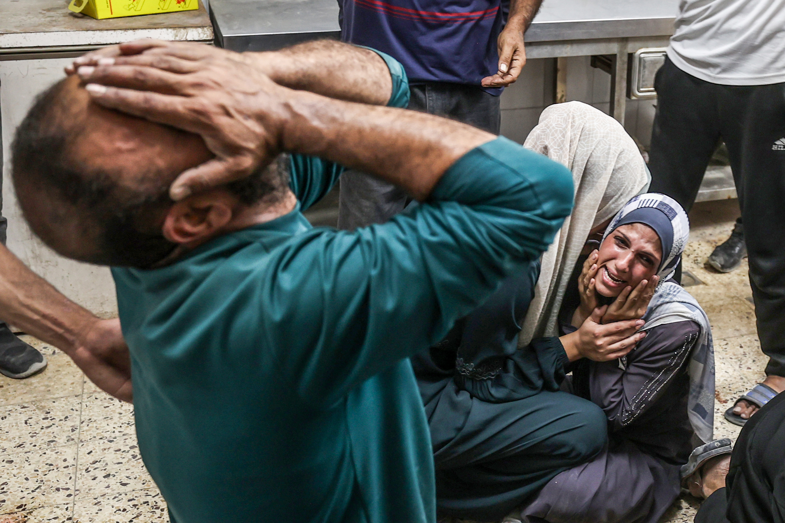 GAZA CITY, GAZA - JUNE 3: Relatives and loved ones of Palestinians, who lost their lives in Israeli attacks on center of Gaza, mourn for their deceased