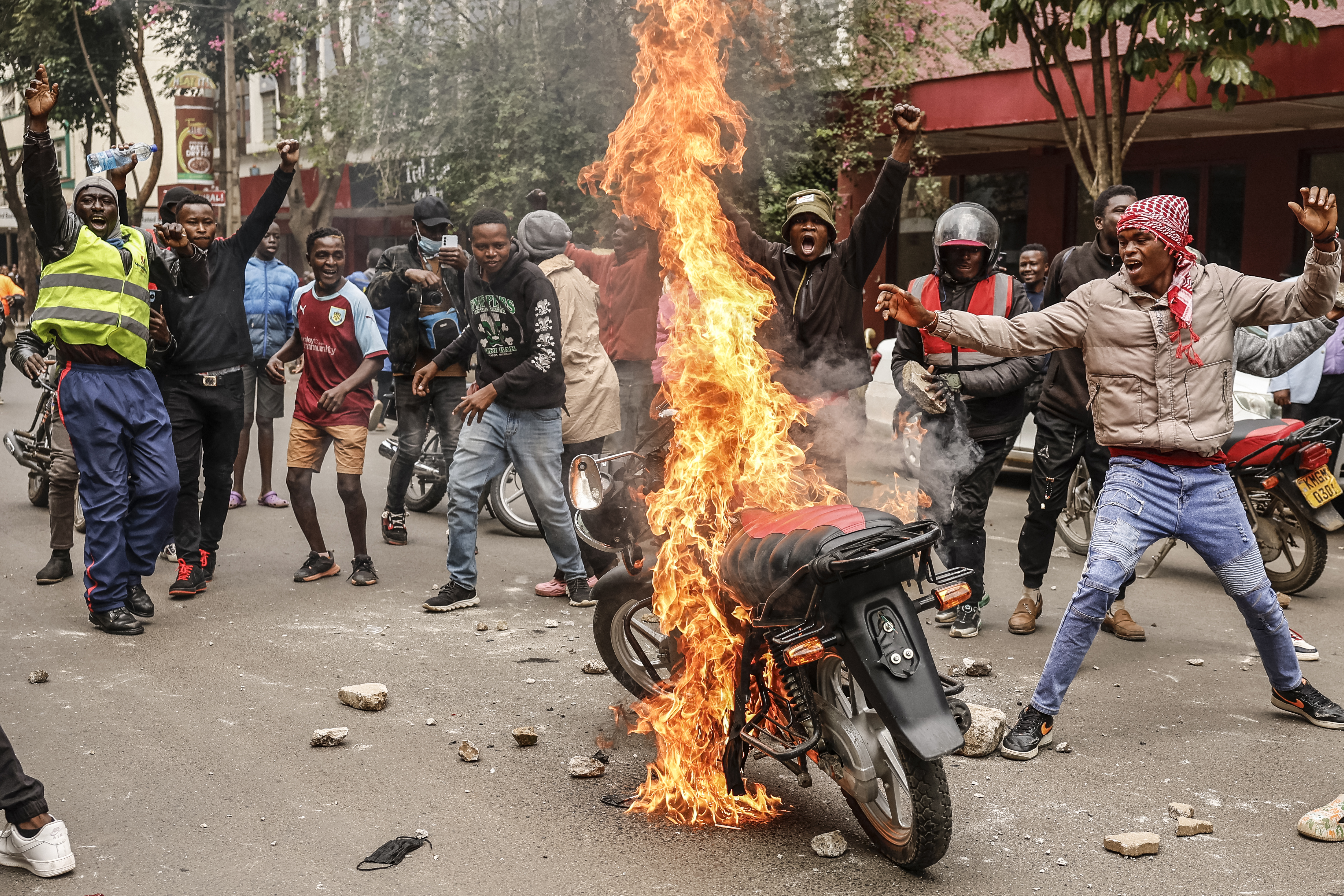 Anger over Kenya police shooting as protesters clash with police