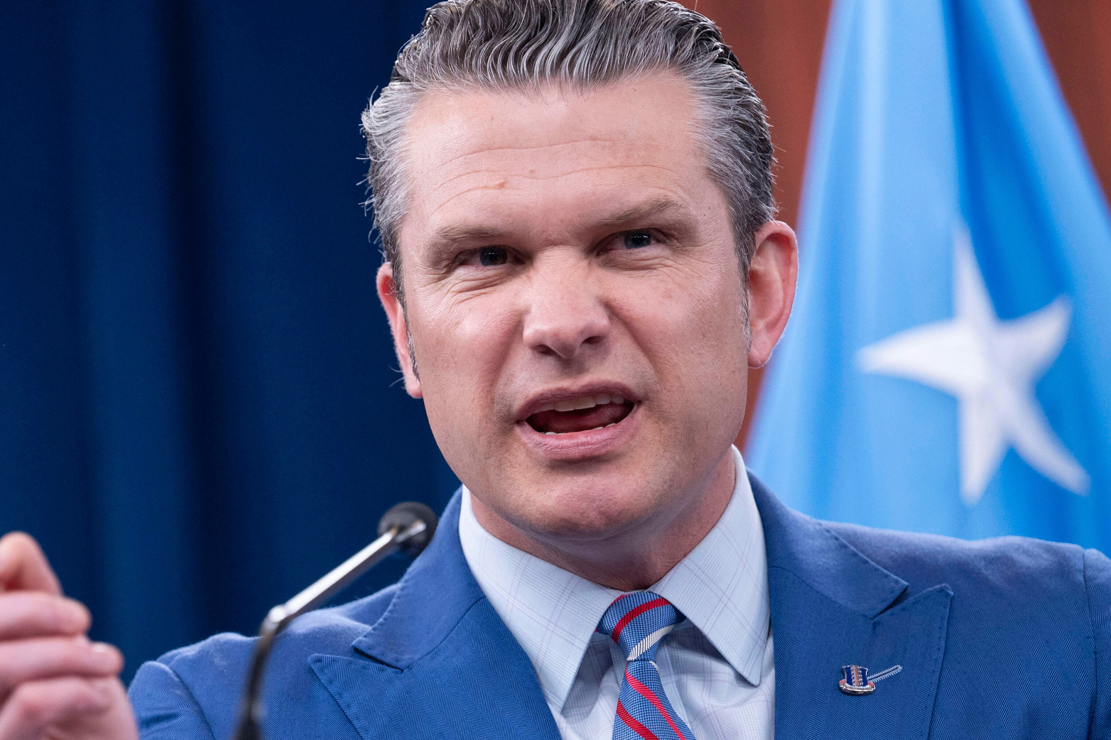 El secretario de Defensa Pete Hegseth en conferencia en el Pentágono en Washington el 26 de junio del 2025. [Kevin Wolf/AP Photo]