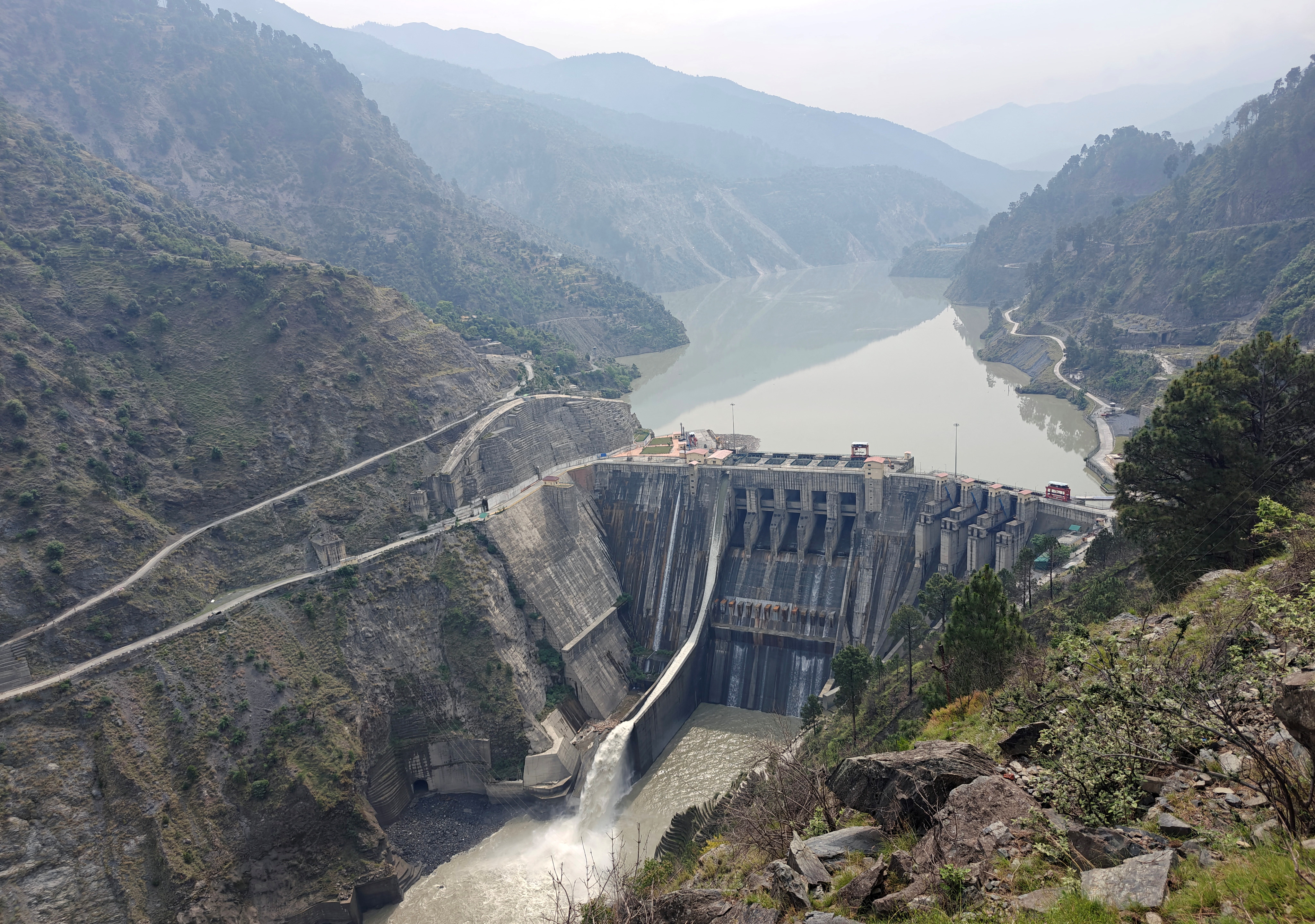 A view of Baglihar Dam, also known as Baglihar Hydroelectric Power Project, on the Chenab river which flows from Indian Kashmir into Pakistan, at Chanderkote in Jammu region May 6, 2025. REUTERS/Stringer