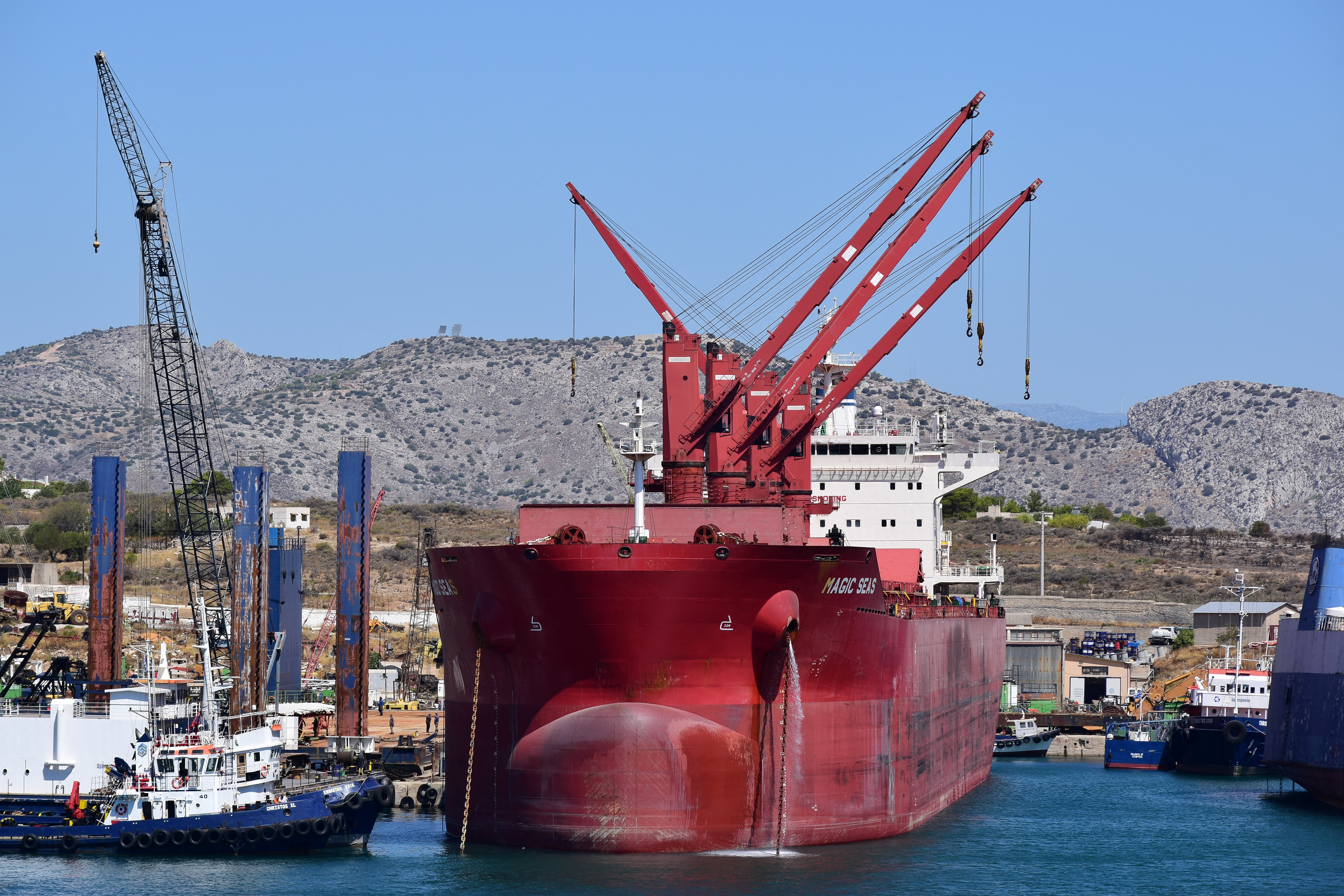 ISRAEL-PALESTINANS/YEMEN-HOUTHIS-SHIPPING