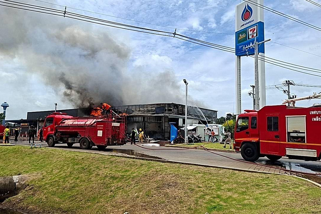 Thai-Cambodian border conflict escalates with deadly airstrikes