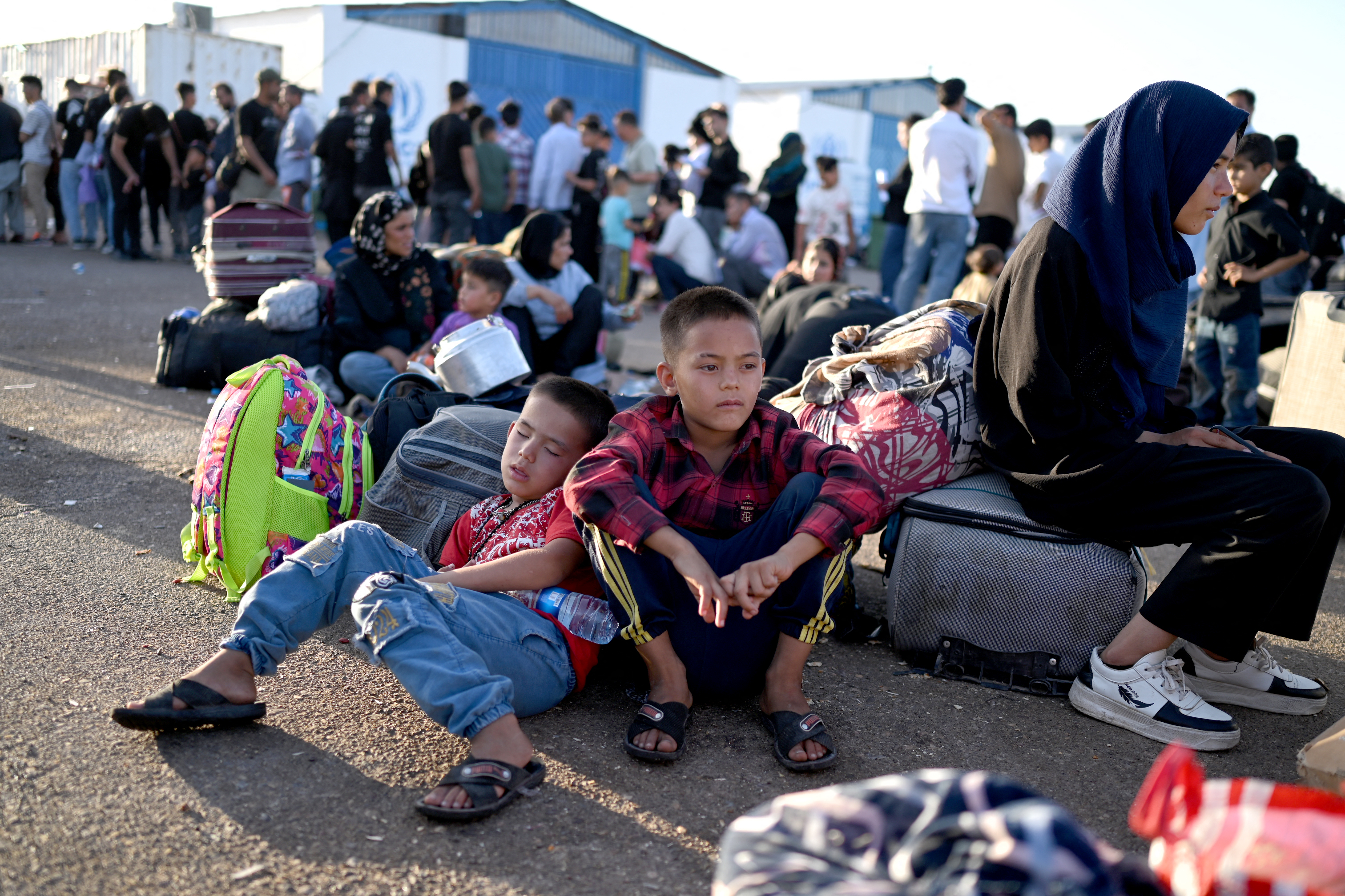 Afghan refugees arrive from Iran at Islam Qala border between Afghanistan and Iran