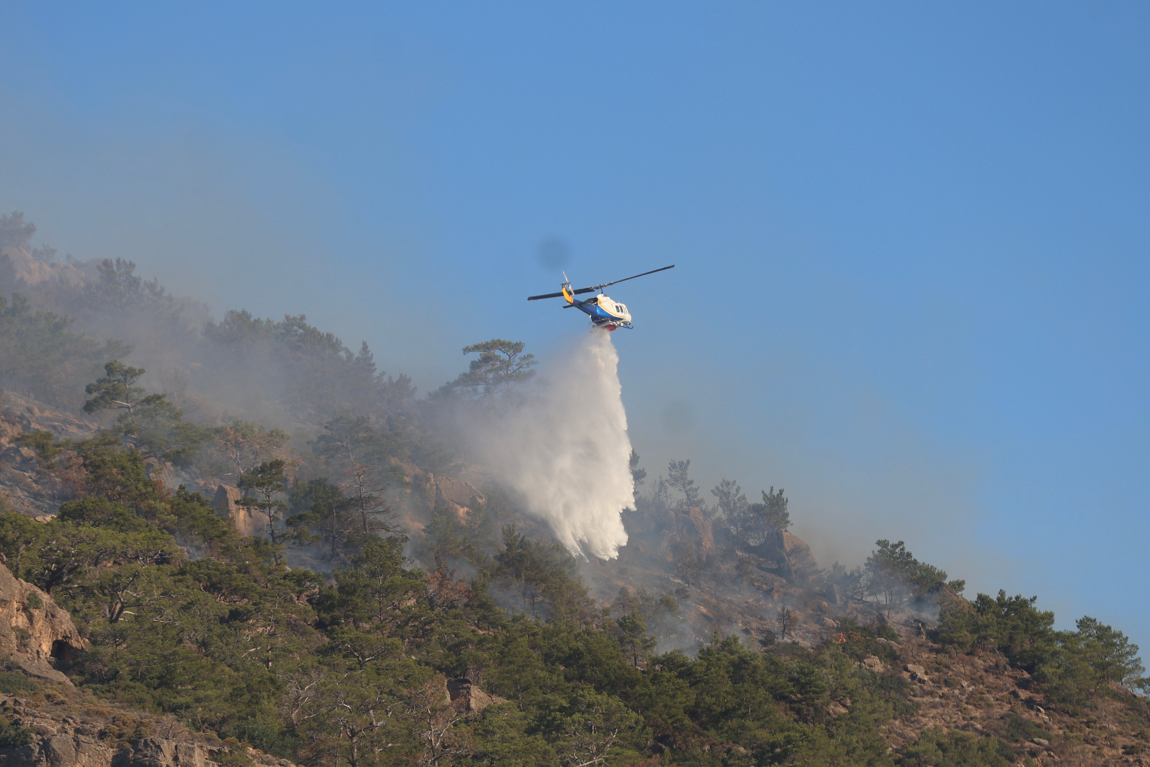 Firefighting helicopter Crete 