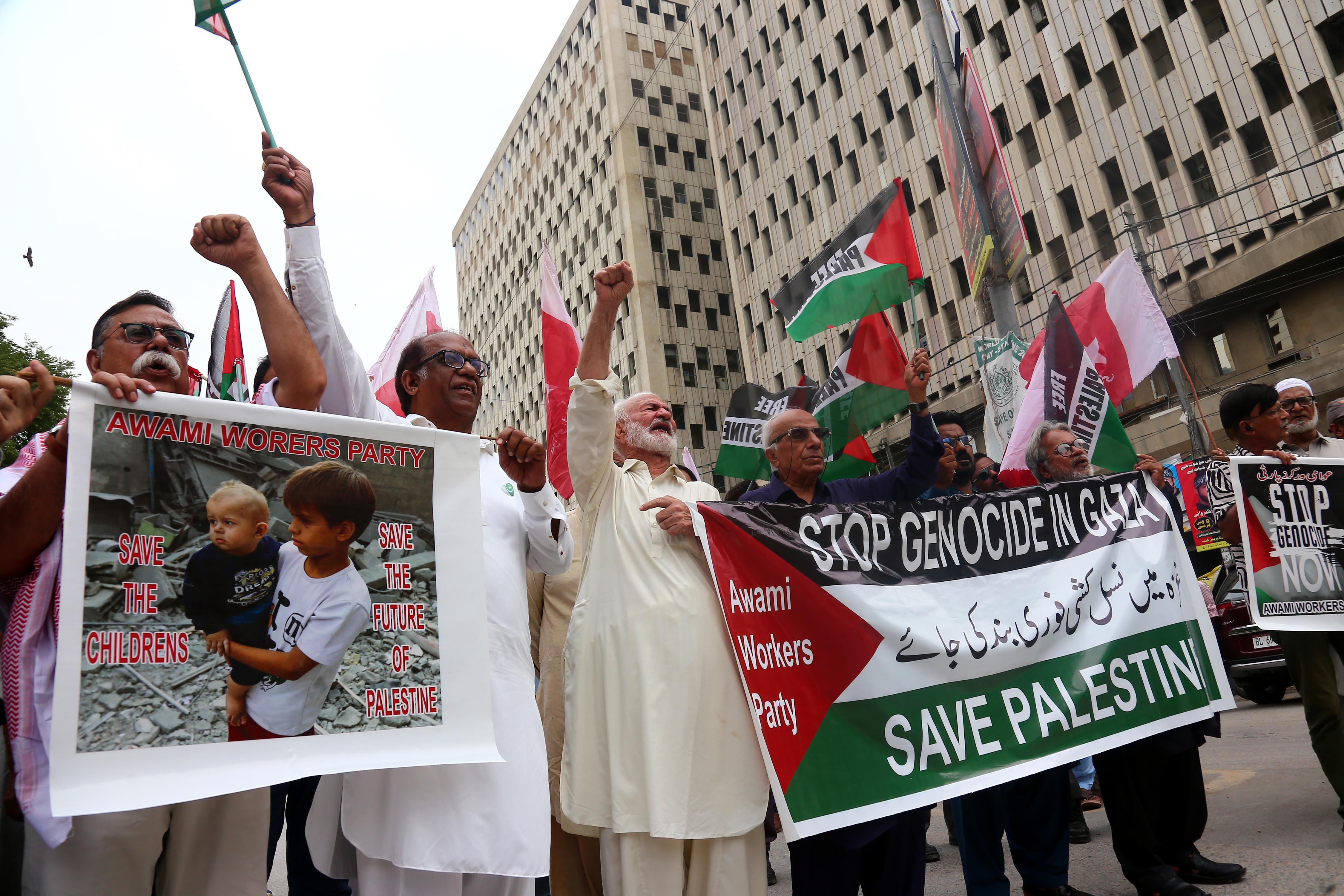 Global rallies demand end to Israel's war on Gaza and unrestricted aid