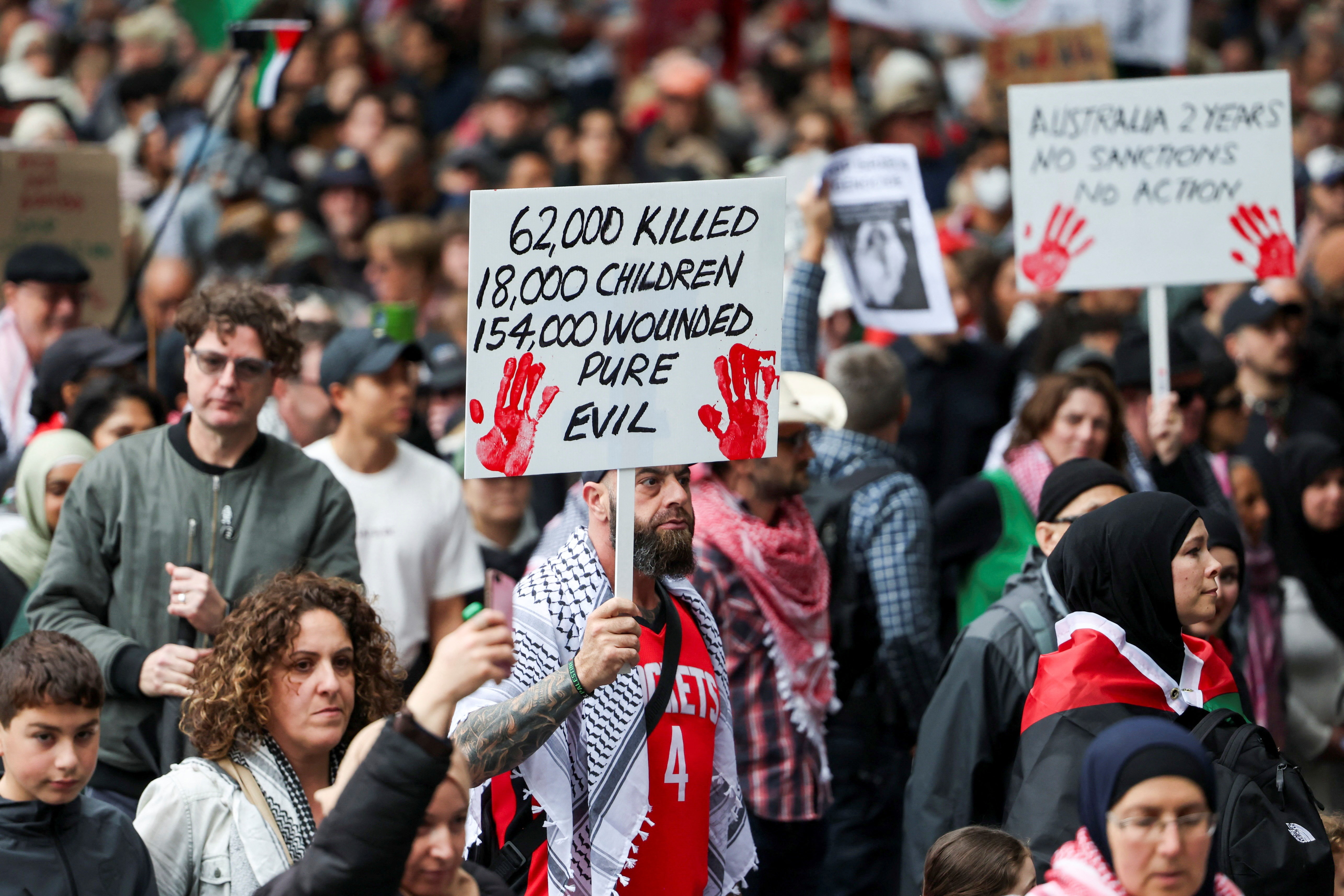 Widespread protests held in Australia to support Palestinians