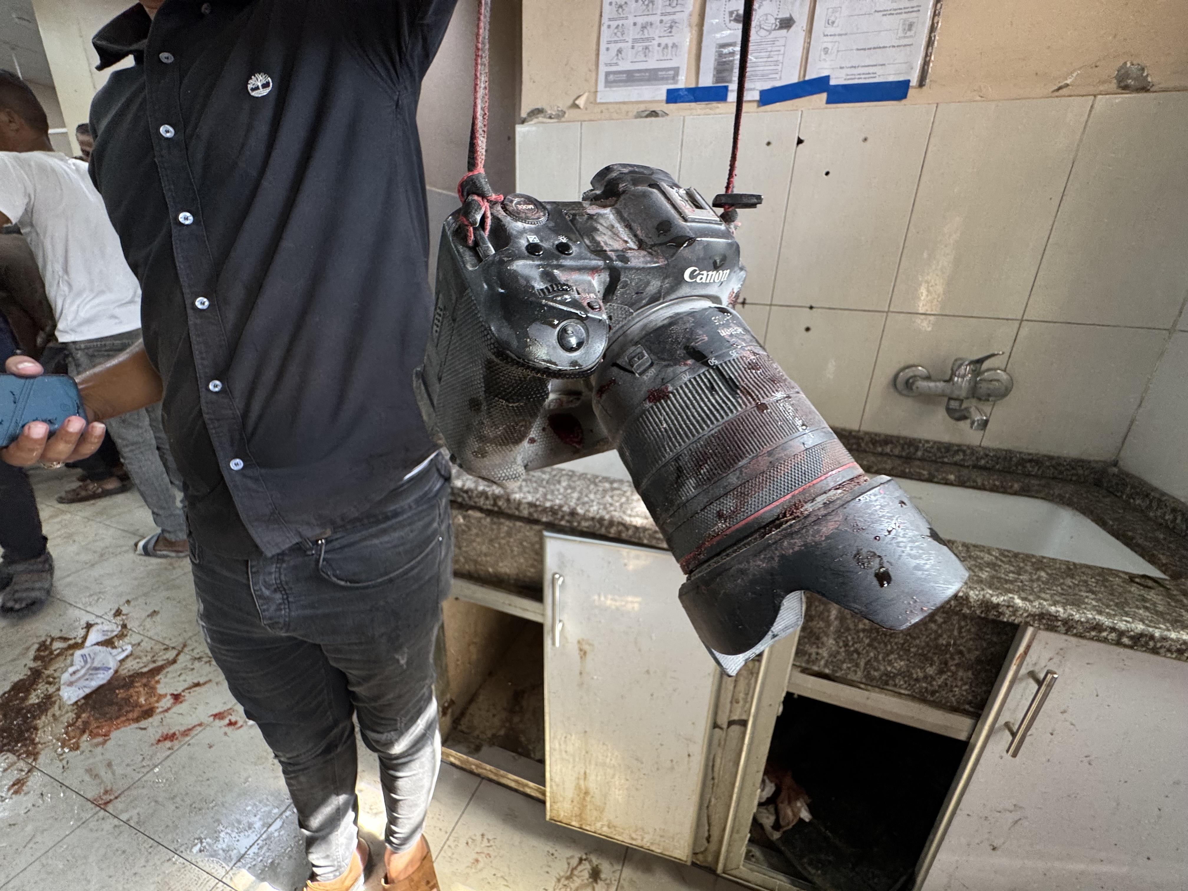 Israeli strike targets Nasser Hospital in southern Gaza; dead and injured reported