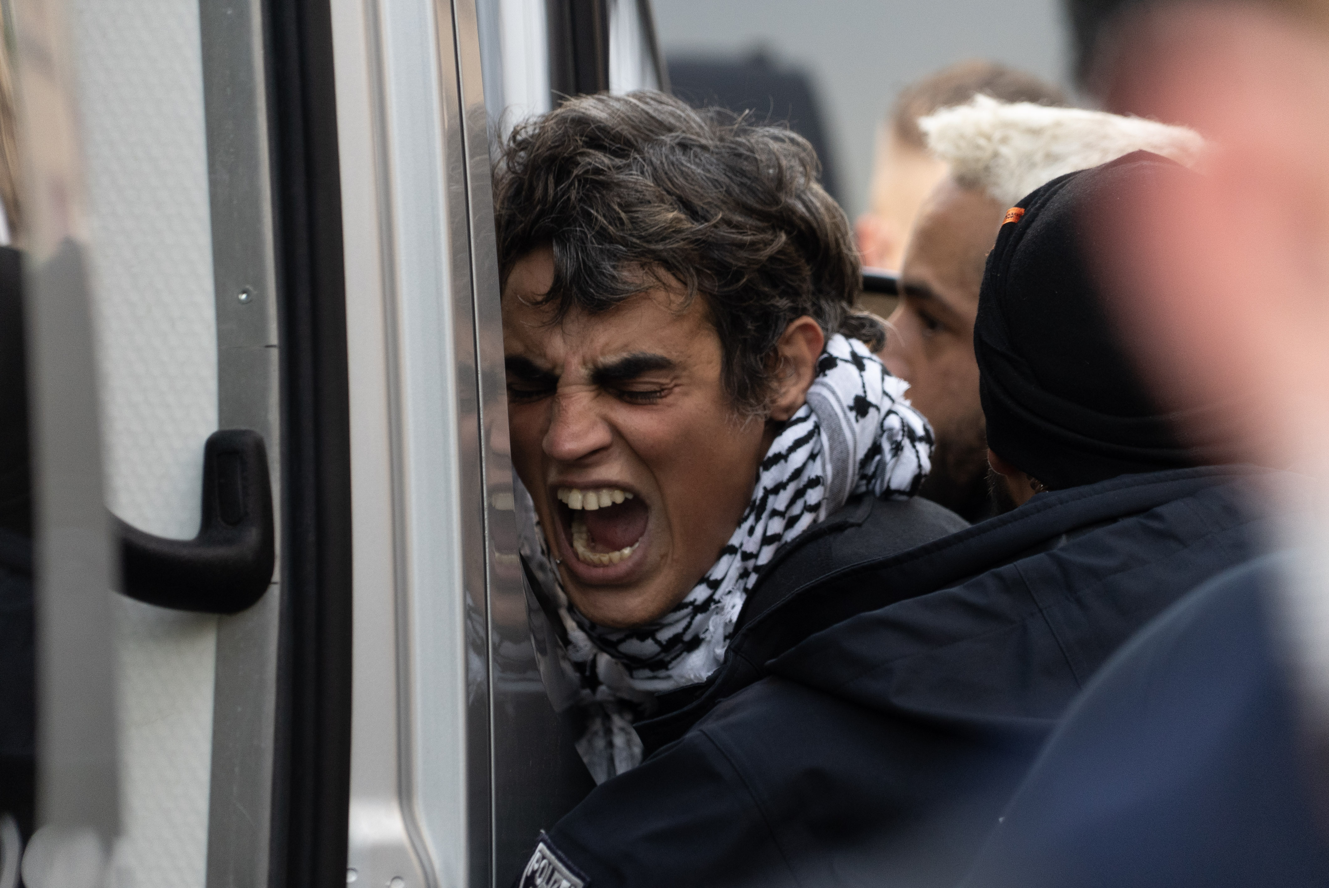 More than 100,000 rally in Berlin against German support for Israel