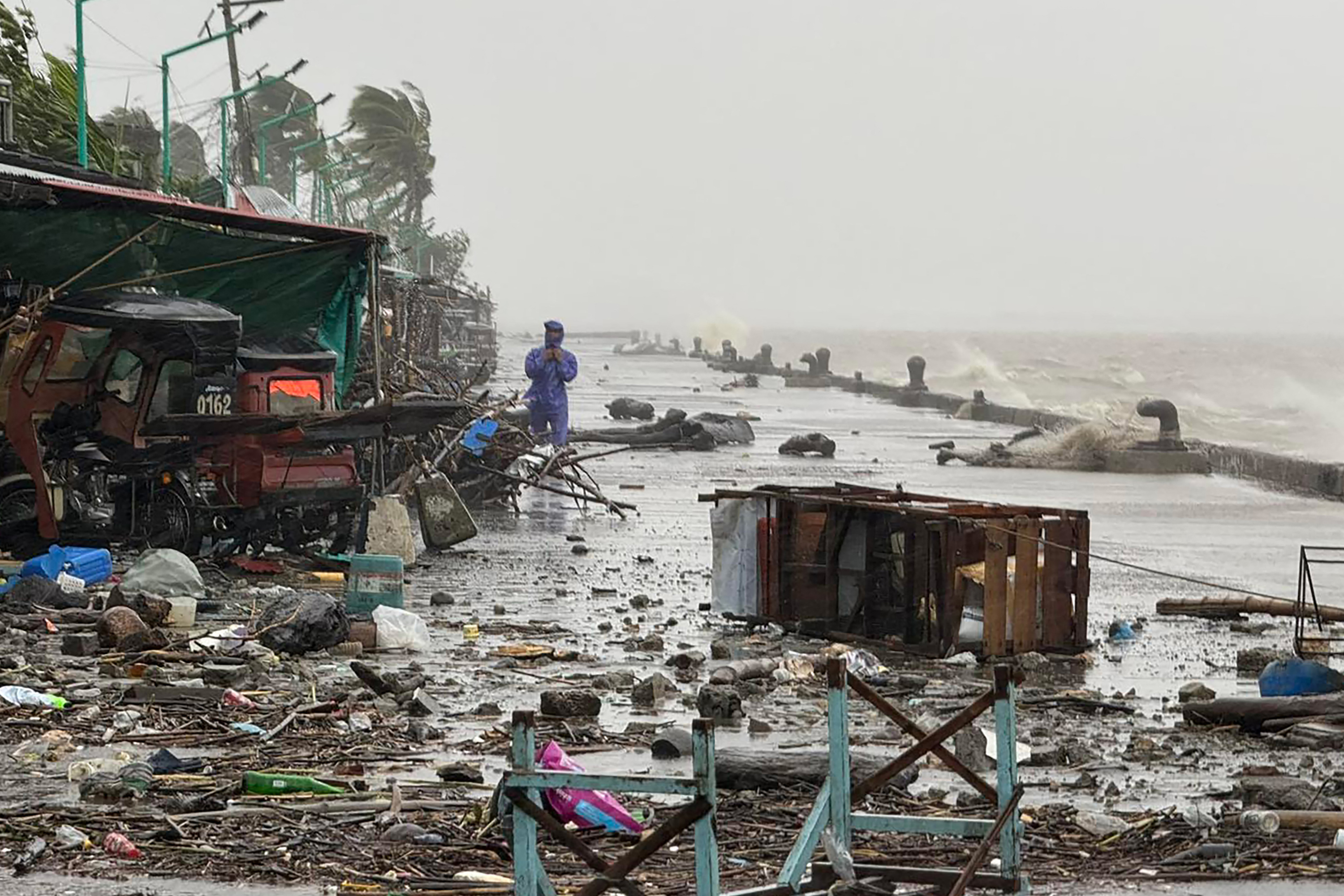 Super typhoon Ragasa makes landfall in Philippines