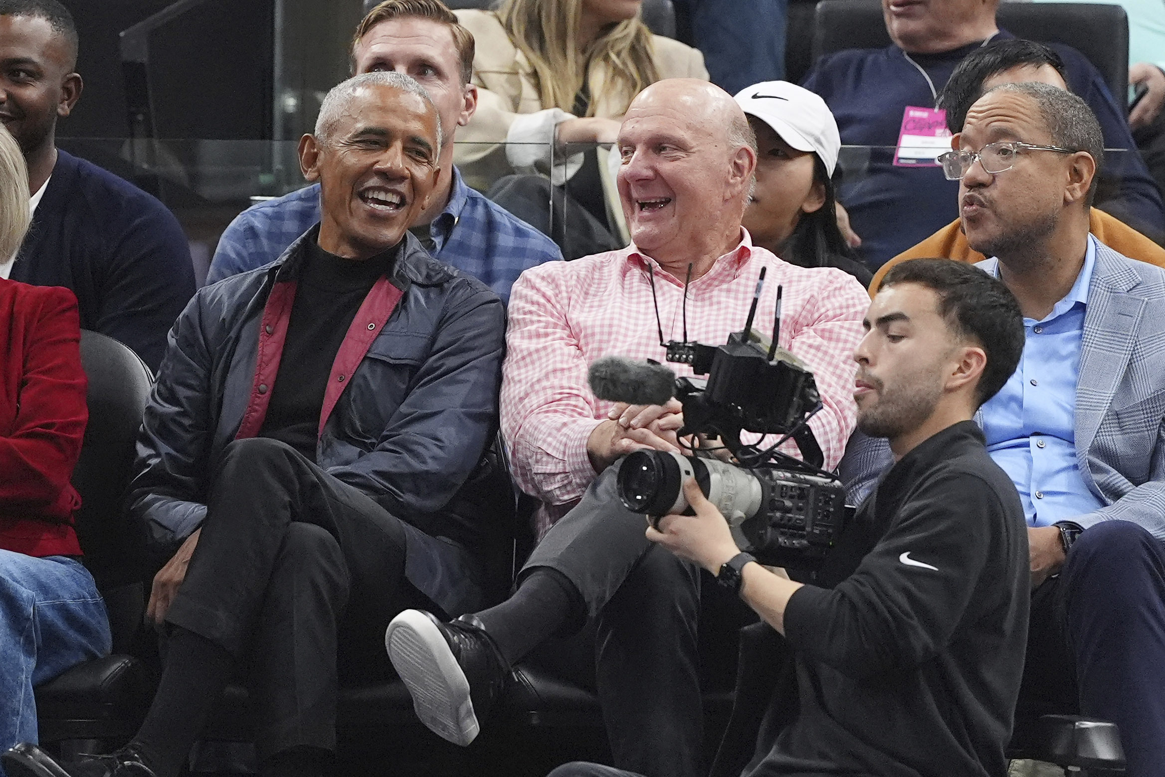 Steve Ballmer and Barack Obama react.
