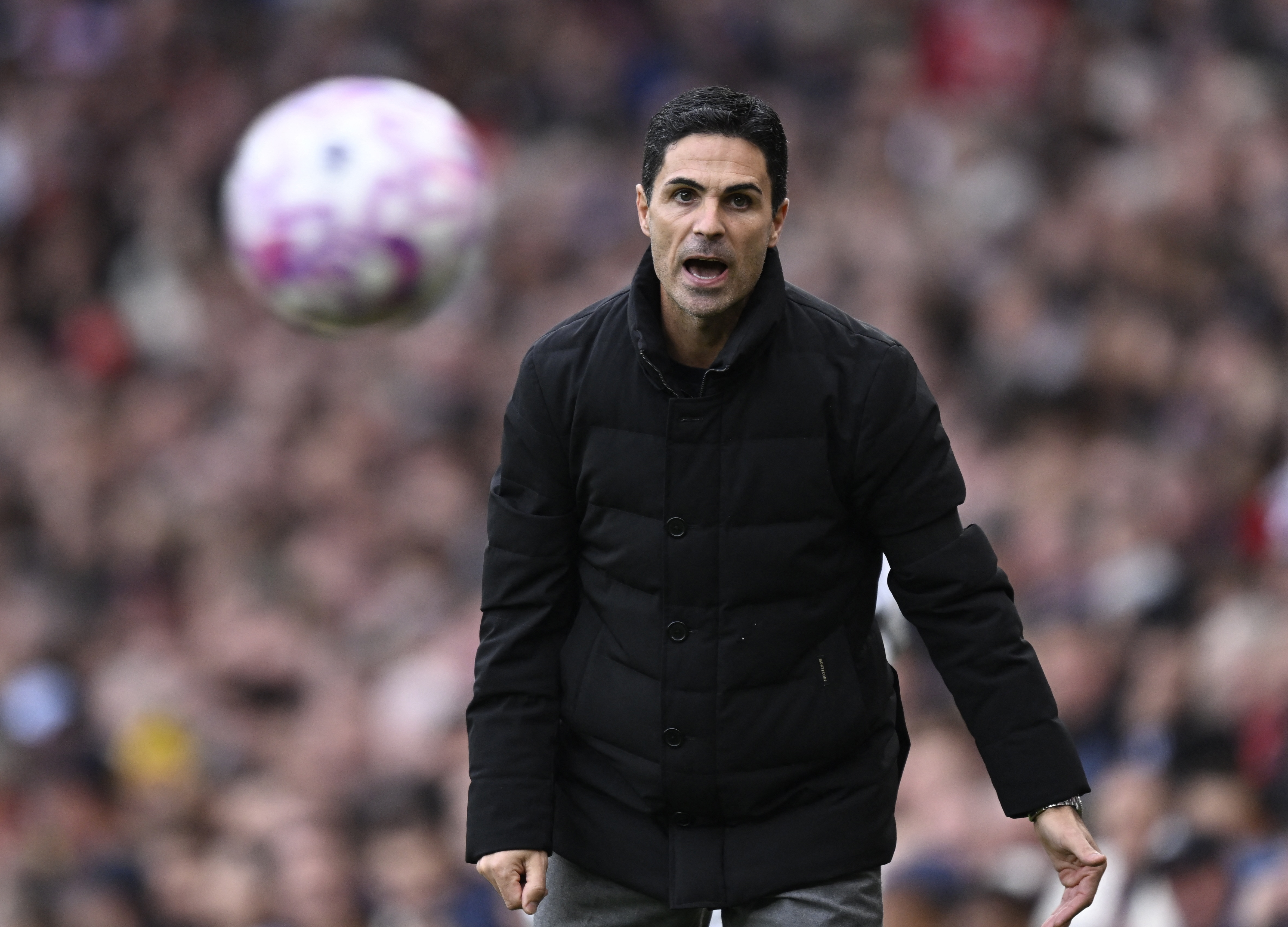 Arsenal manager Mikel Arteta reacts during a Premier League game
