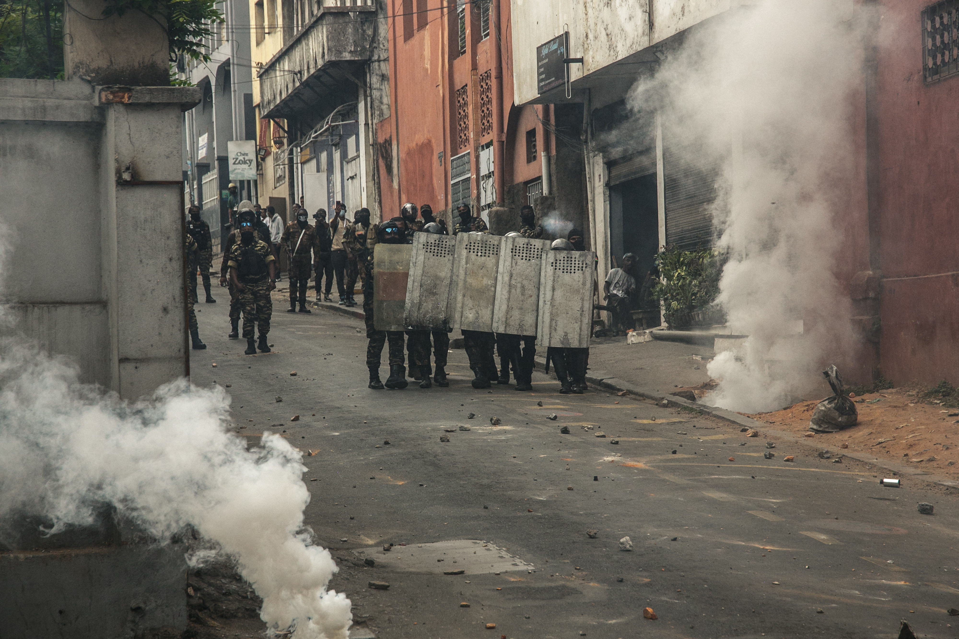 Madagascar protesters return to streets despite move to dissolve government