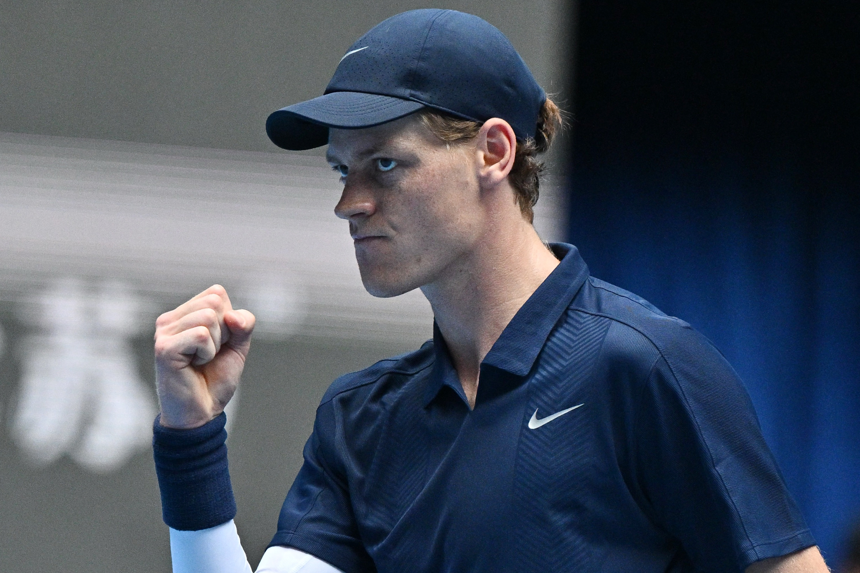 Jannik Sinner reacts.