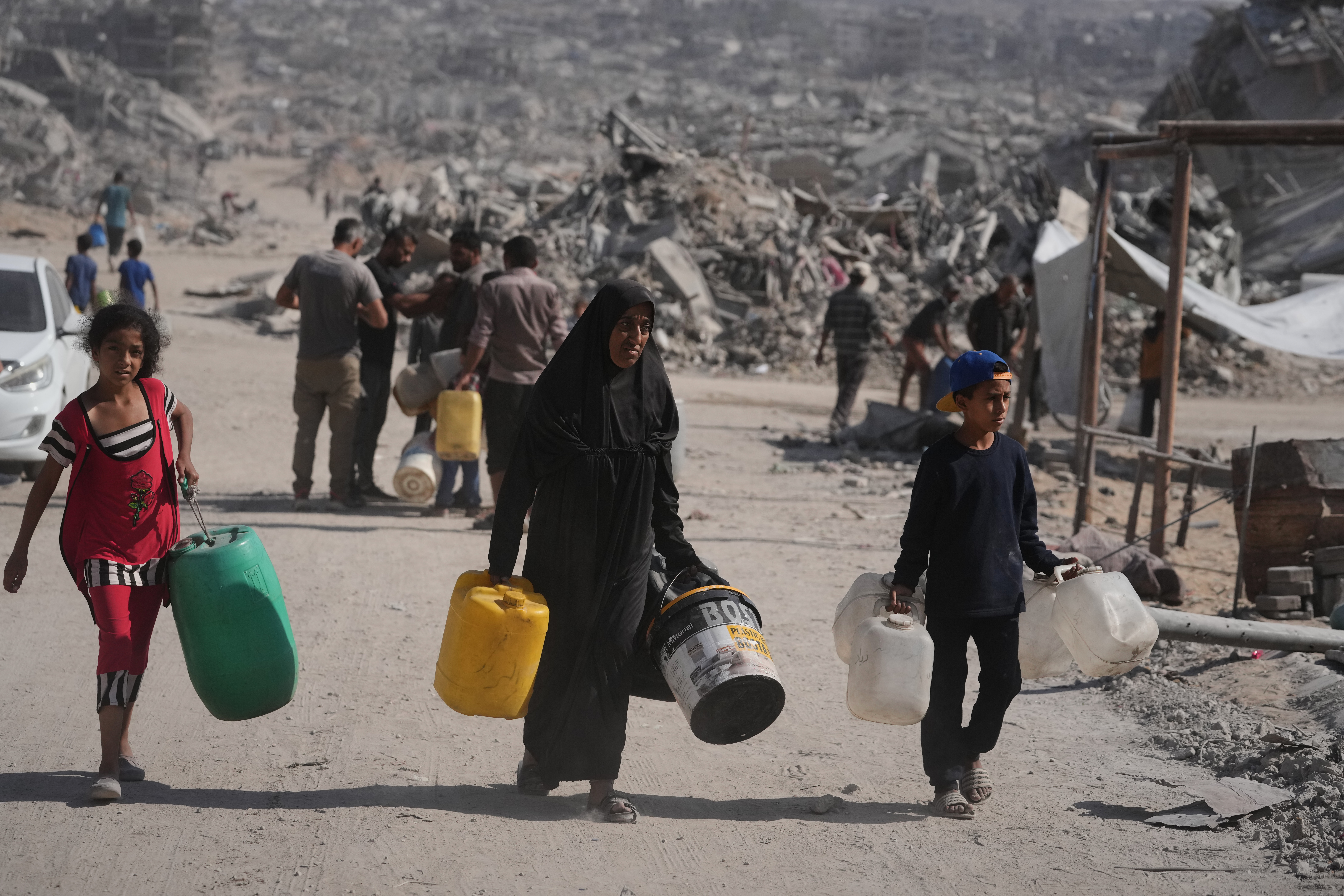 Gaza residents face severe shortages despite ceasefire agreement