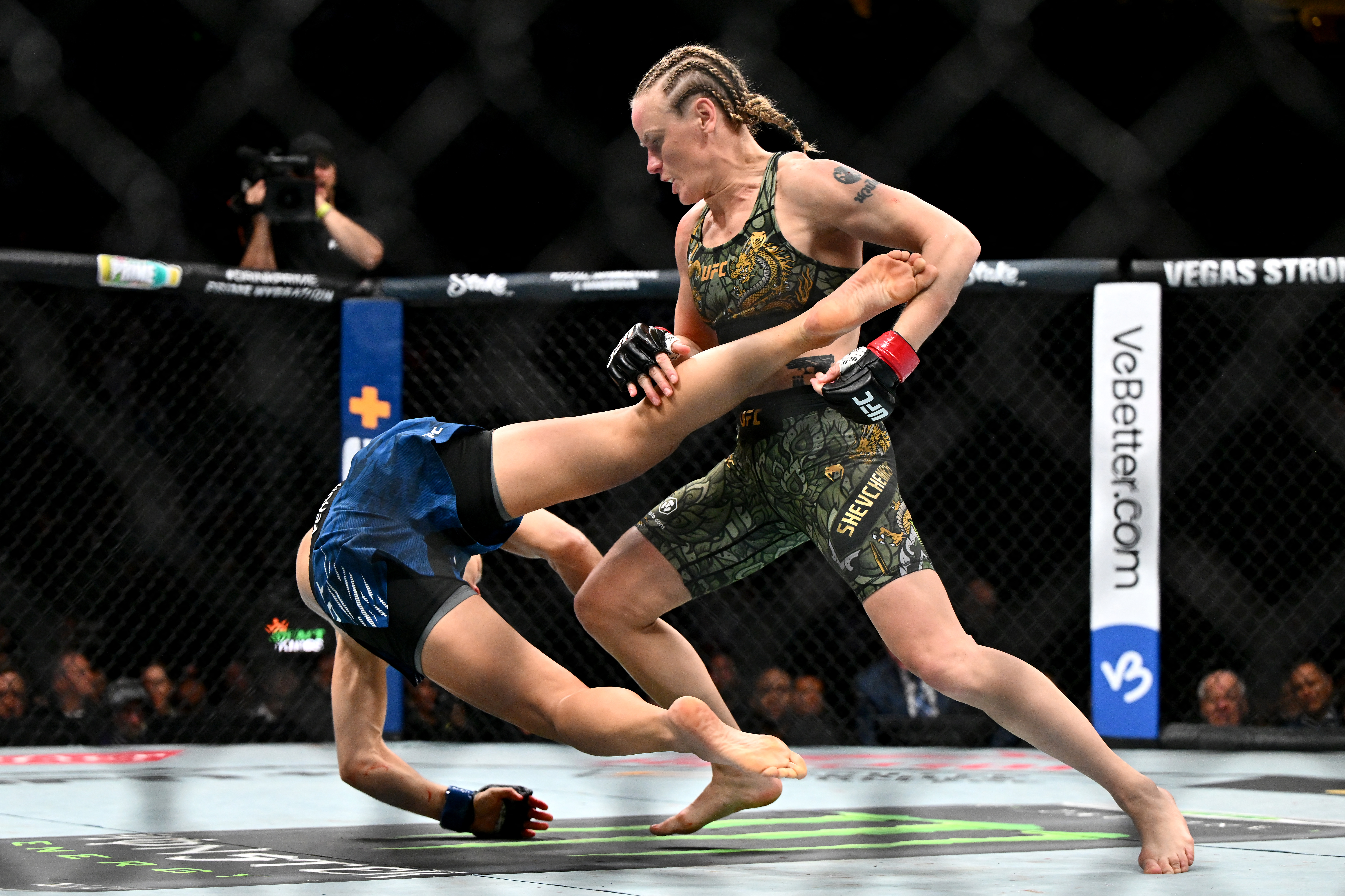 Valentina Shevchenko in action.