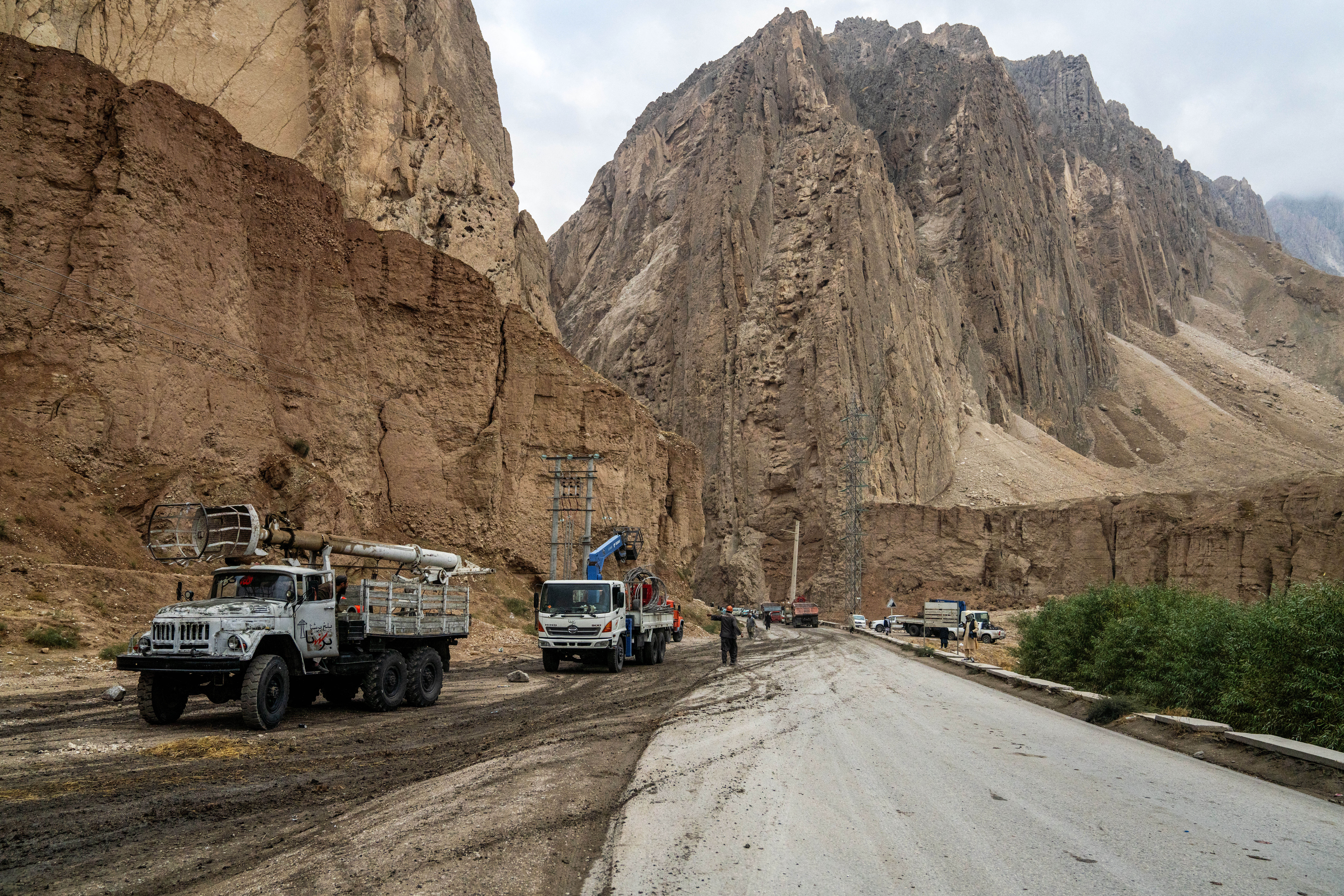 Afghan earthquake survivors face winter cold after deadly quakes