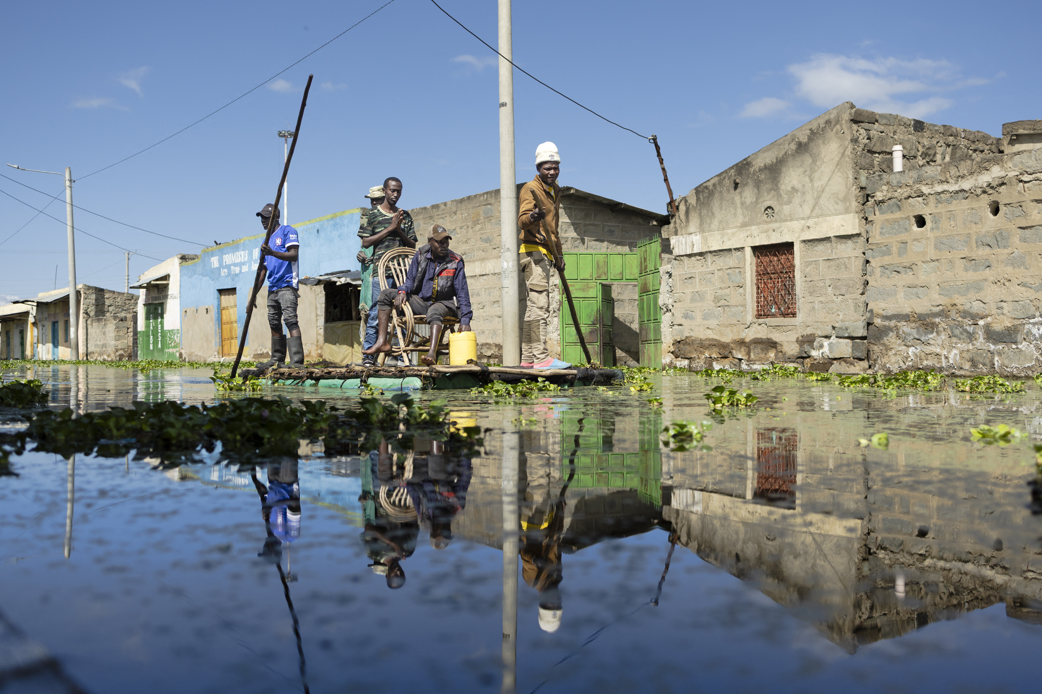 Kenyan lake floods displace thousands, leaving homes and schools ruined