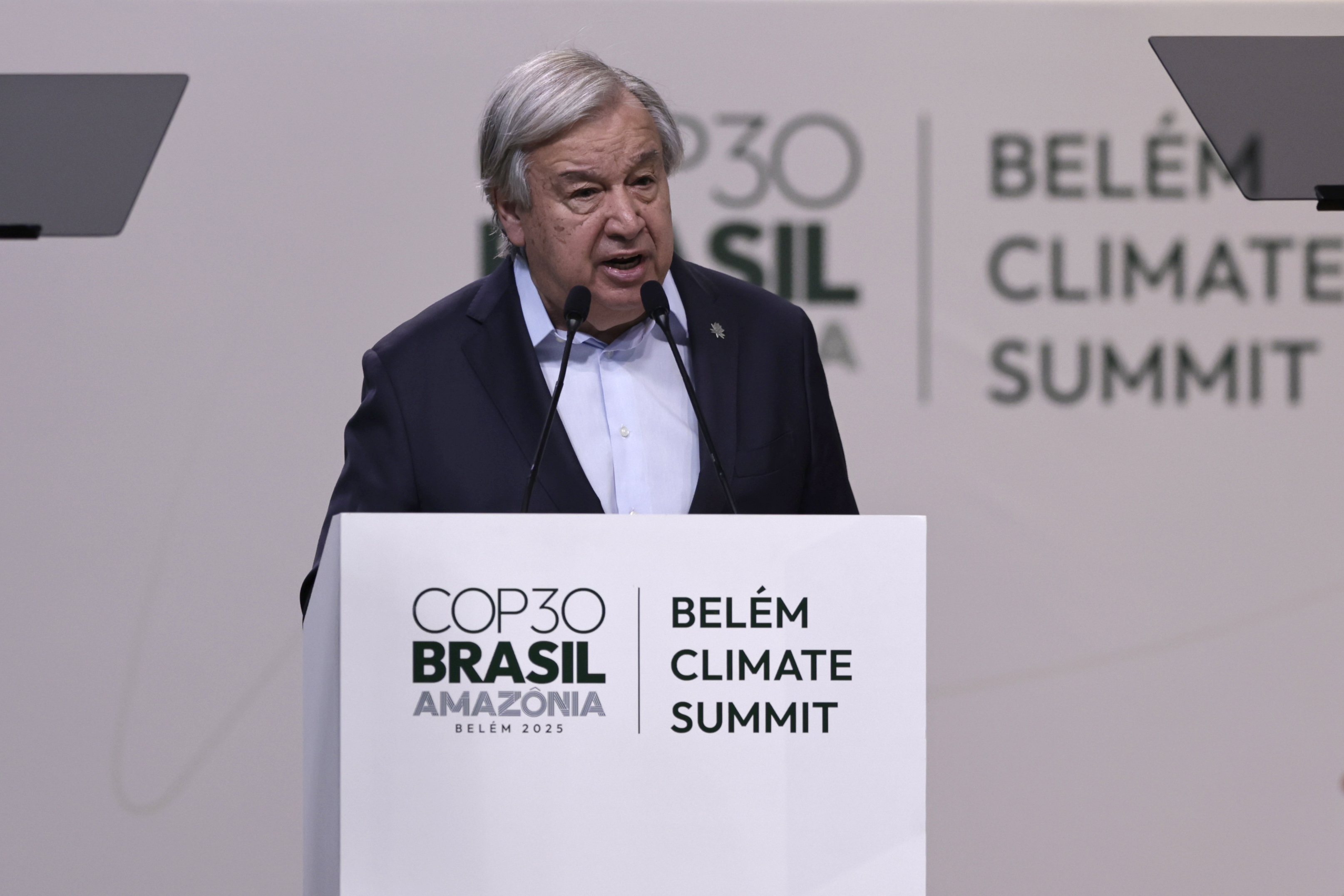 epa12508023 UN Secretary-General Antonio Guterres speaks during the opening of the COP30 leaders' summit at the Hangar Convention Center in Belem, Brazil, 06 November 2025. The leaders’ summit at the UN Climate Conference (COP30) kicked off in the Brazilian Amazon, with around 60 heads of state and government in attendance, seeking to lay the groundwork for negotiators. EPA/ANDRE COELHO