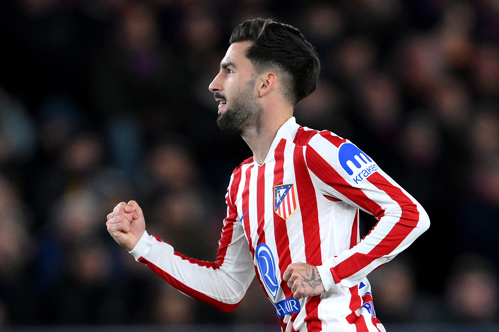 BARCELONA, SPAIN - DECEMBER 02: Alex Baena of Atletico de Madrid celebrates scoring his team's first goal during the LaLiga EA Sports match between FC Barcelona and Atletico de Madrid at Spotify Camp Nou on December 02, 2025 in Barcelona, Spain. (Photo by David Ramos/Getty Images)