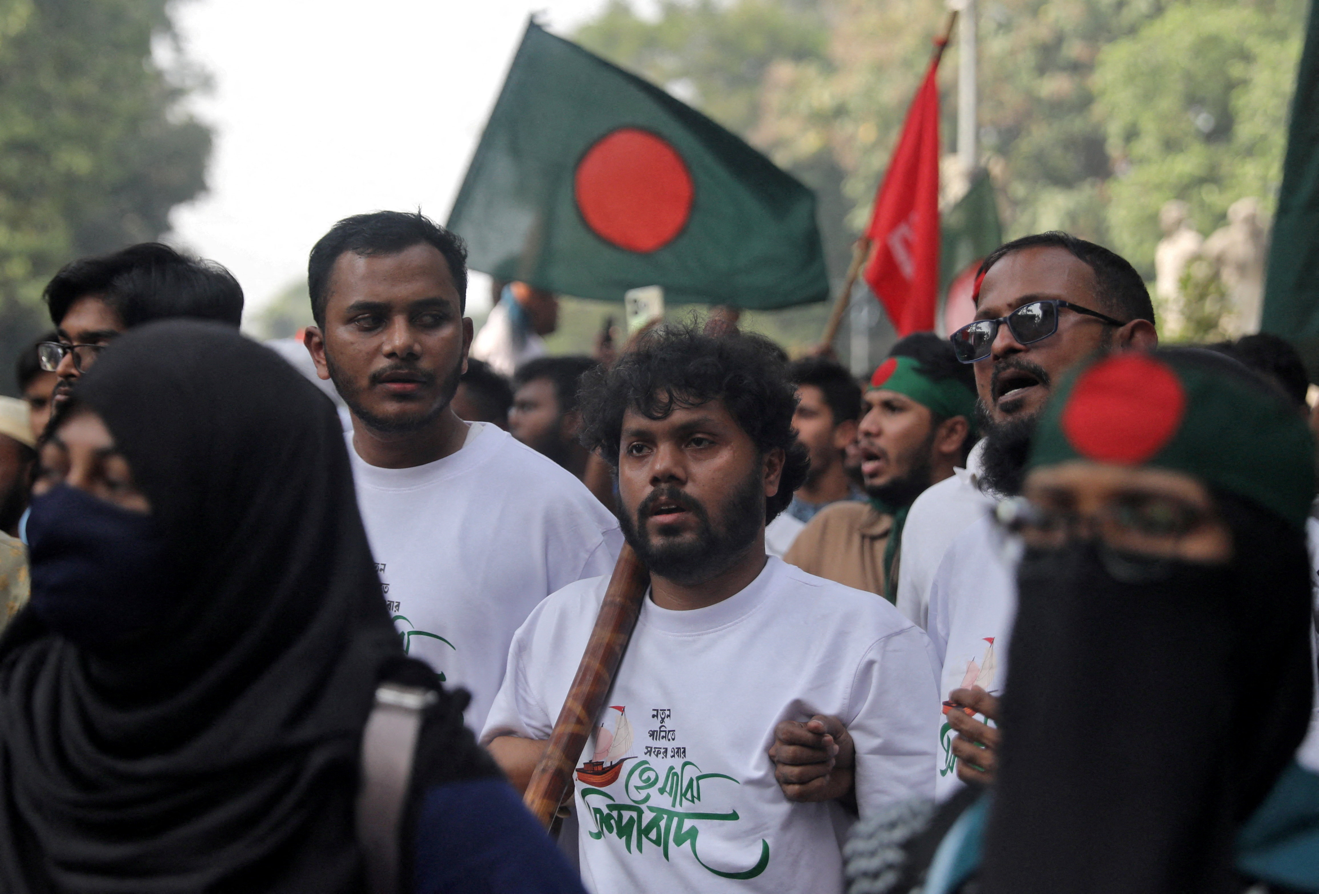 FILE PHOTO: Sharif Osman Hadi, a student leader, along with other demonstrators takes part in a protest against a lockdown call by the Bangladesh Awami League in Dhaka, Bangladesh, November 13, 2025. REUTERS/Mehedi Hasan/File Photo TPX IMAGES OF THE DAY