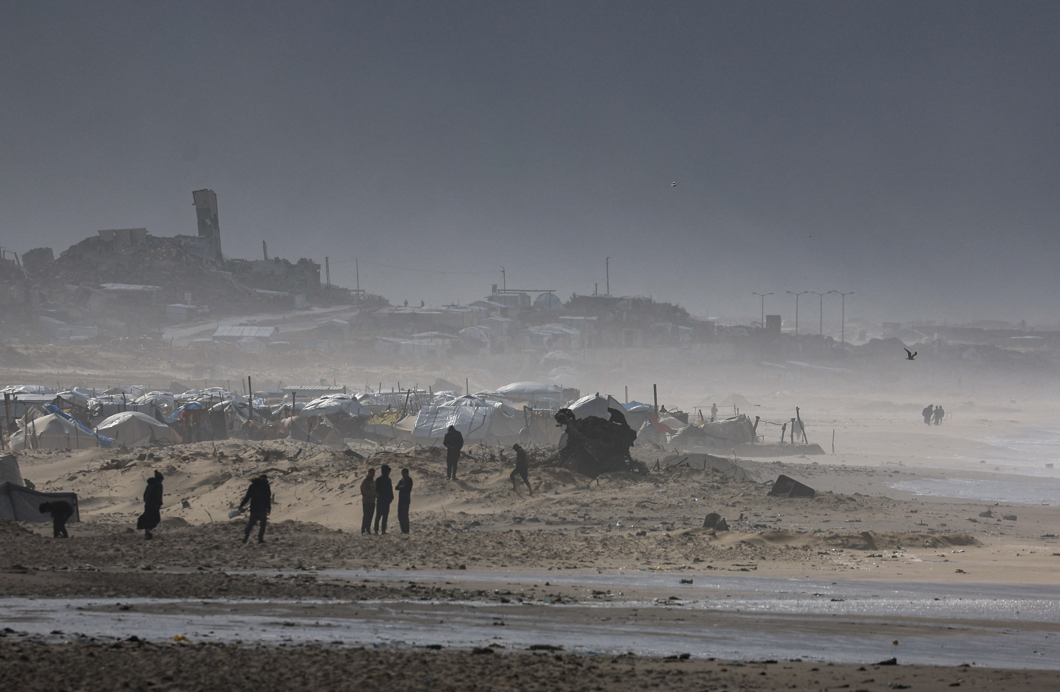 Gaza's living conditions worsen as strong winds and hypothermia kill 5