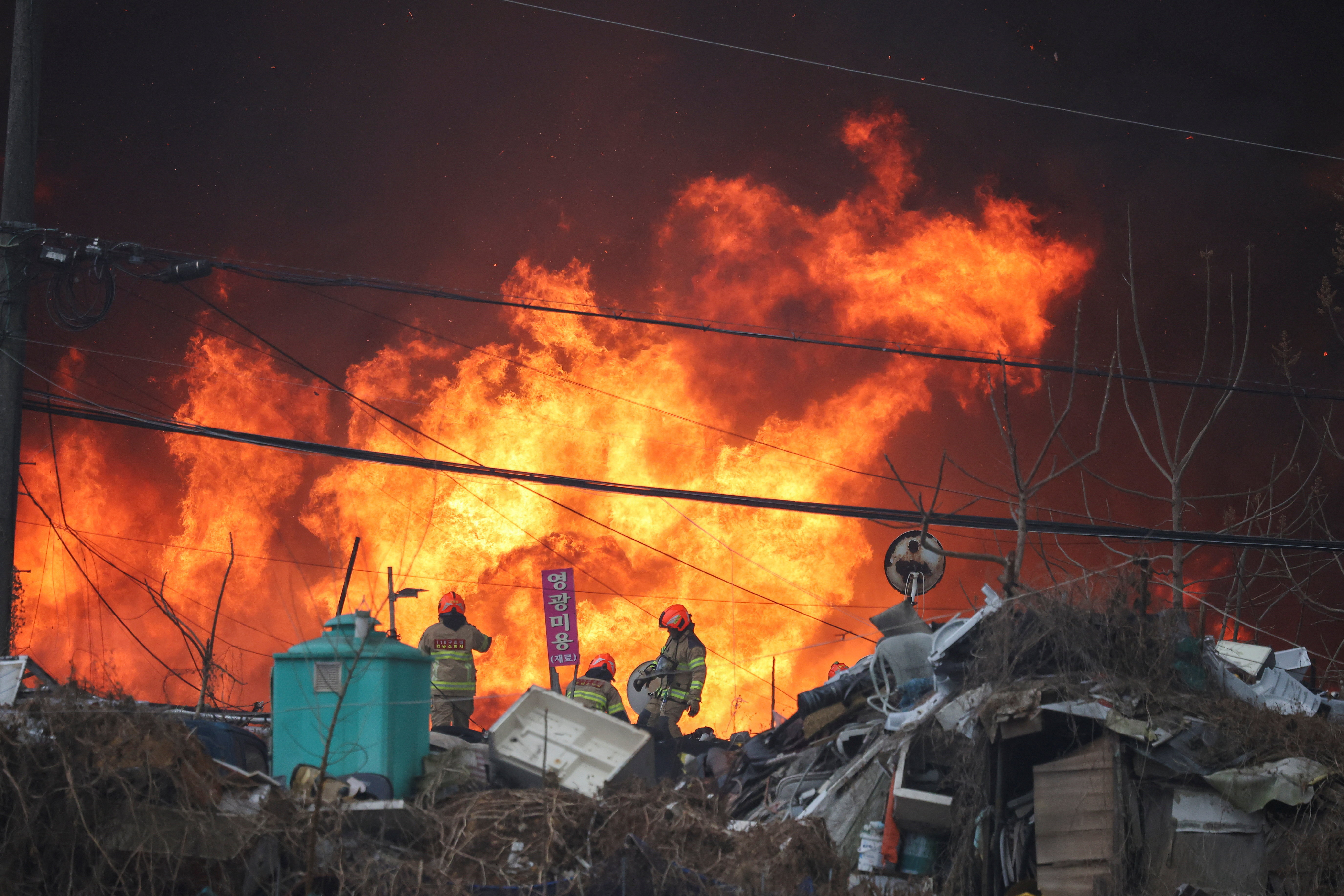 Fire breaks out in Seoul's last-remaining shanty town