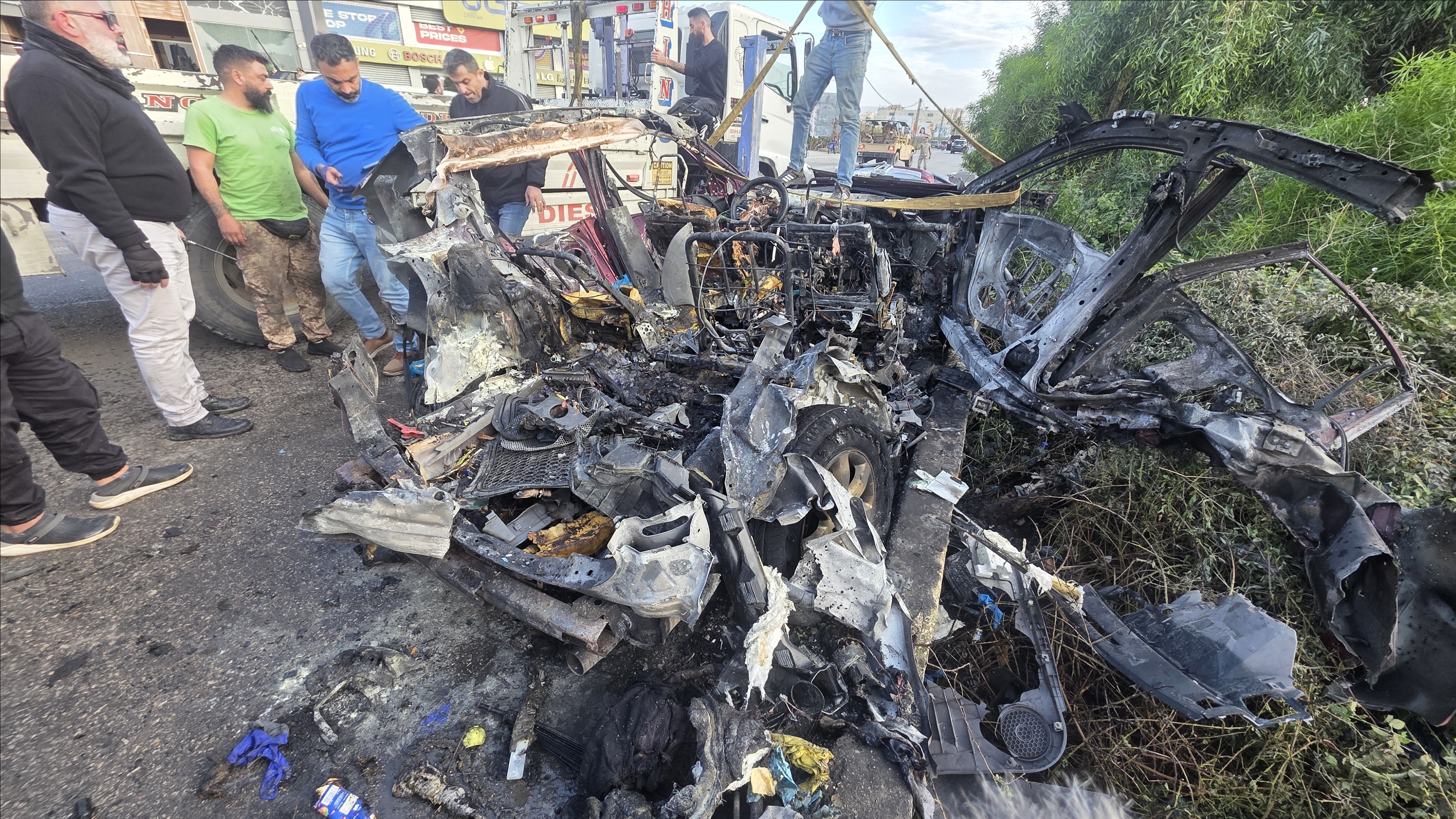 TYRE, LEBANON - JANAURY 26: A view of a burned vehicle following an airstrike by the Israeli army, violating the ceasefire agreement, in the Burj el-Shamali area, Tyre, Lebanon, on January 26, 2026. ( Mohamad Zanaty - Anadolu Agency )