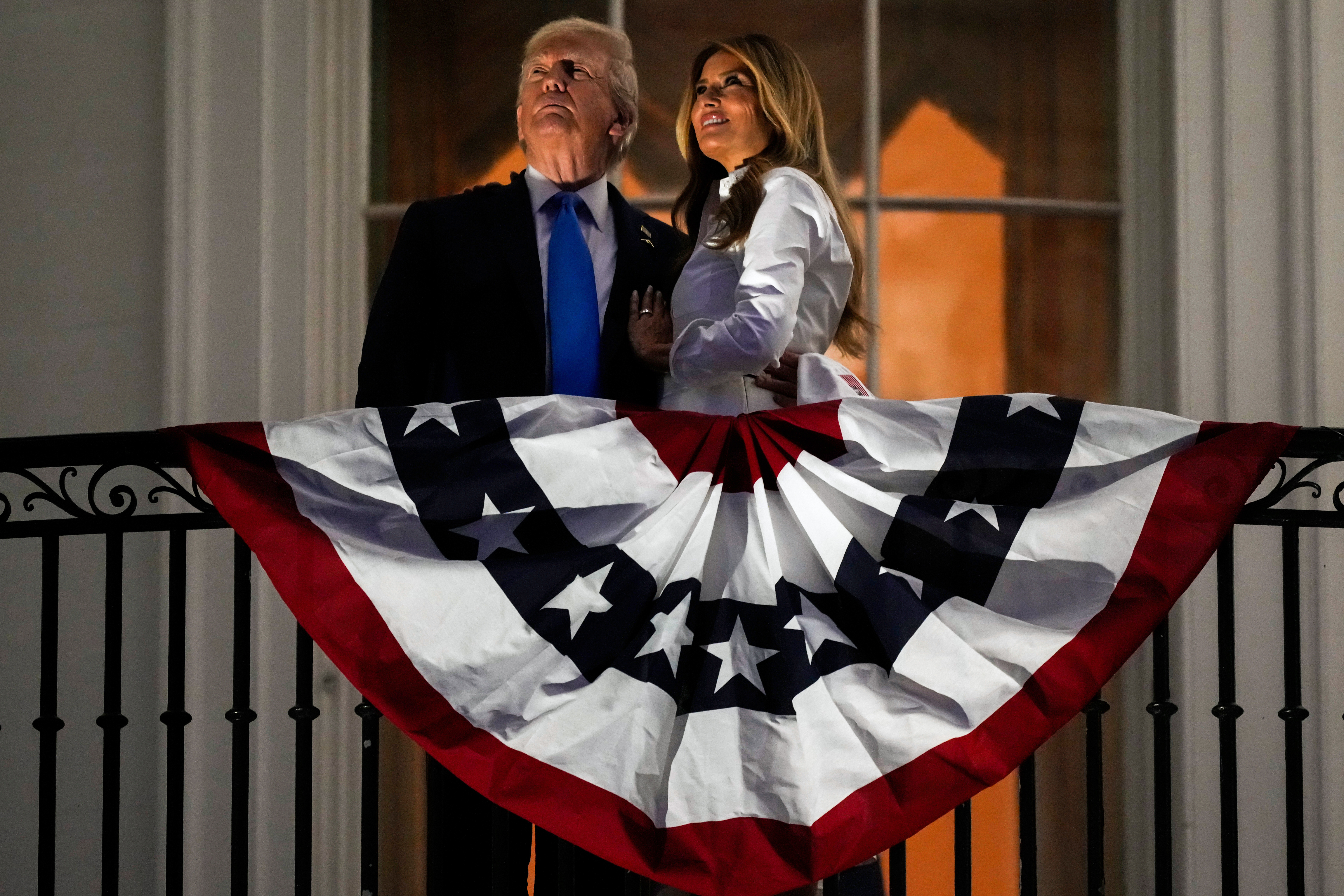 Trump and Melania on the balcony of the White House