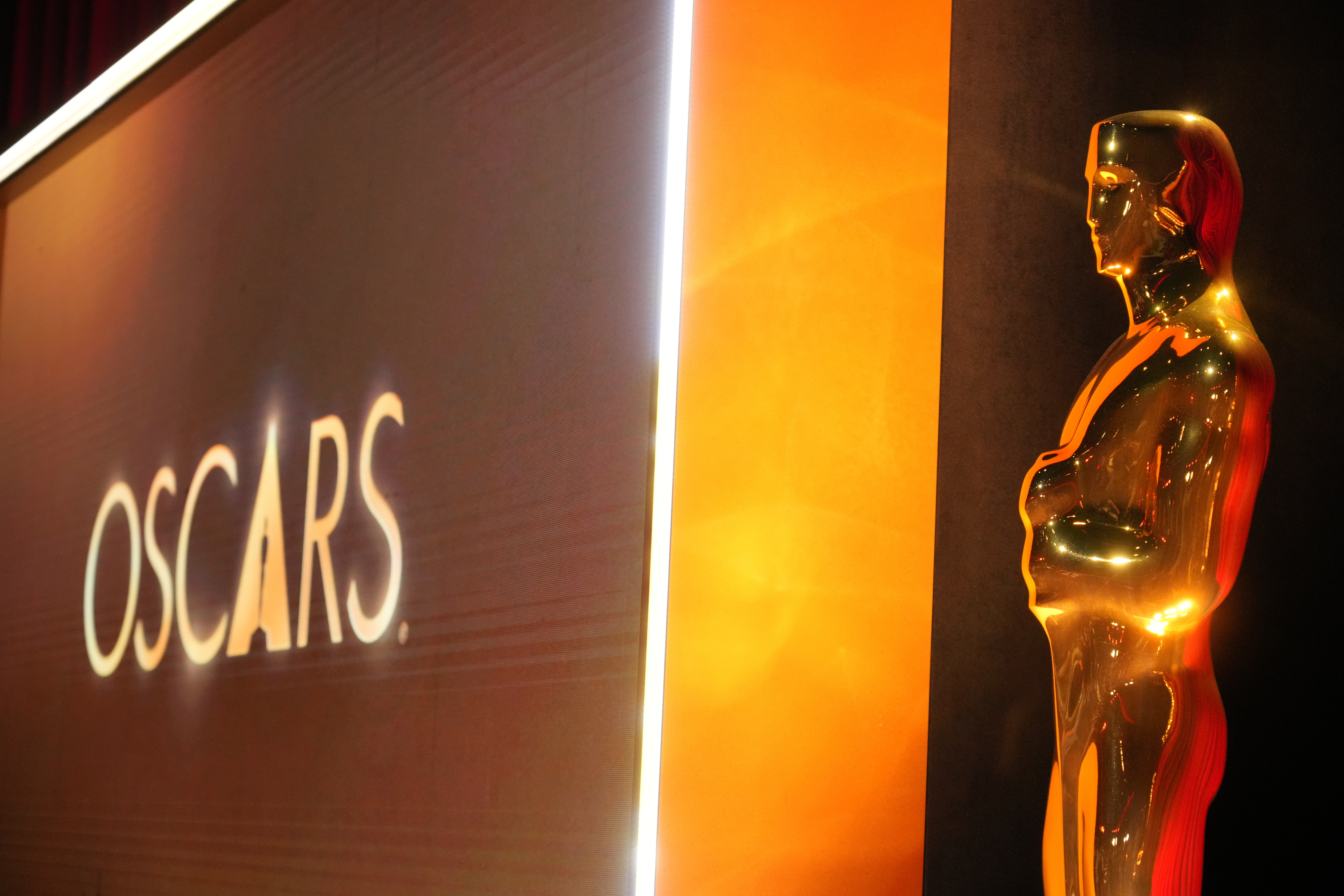 A giant Oscar trophy