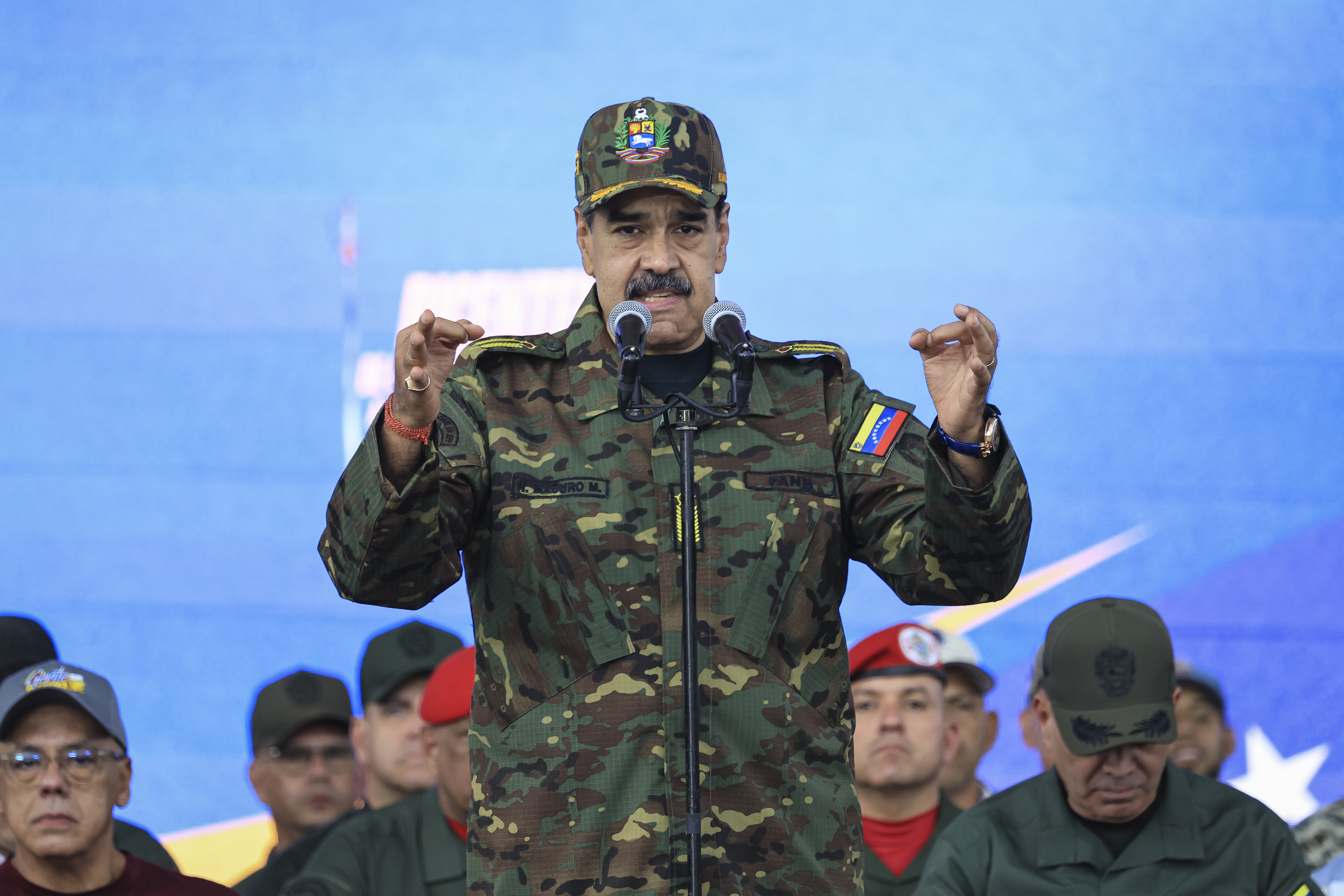 CARACAS, VENEZUELA - NOVEMBER 25: President of Venezuela Nicolás Maduro speaks during a military ceremony commemorating the 200th anniversary of the presentation of the 'Sword of Peru' to Venezuelan independence hero Simón Bolívar on November 25, 2025, in Caracas, Venezuela. The United States recently designated the "Cartel De Los Soles" (Cartel of The Suns) as a foreign terrorist organization, a group allegedly led by the president of Venezuela, Nicolas Maduro, and which, it is presumed, includes high-ranking members of the Venezuelan government. (Photo by Jesus Vargas/Getty Images)