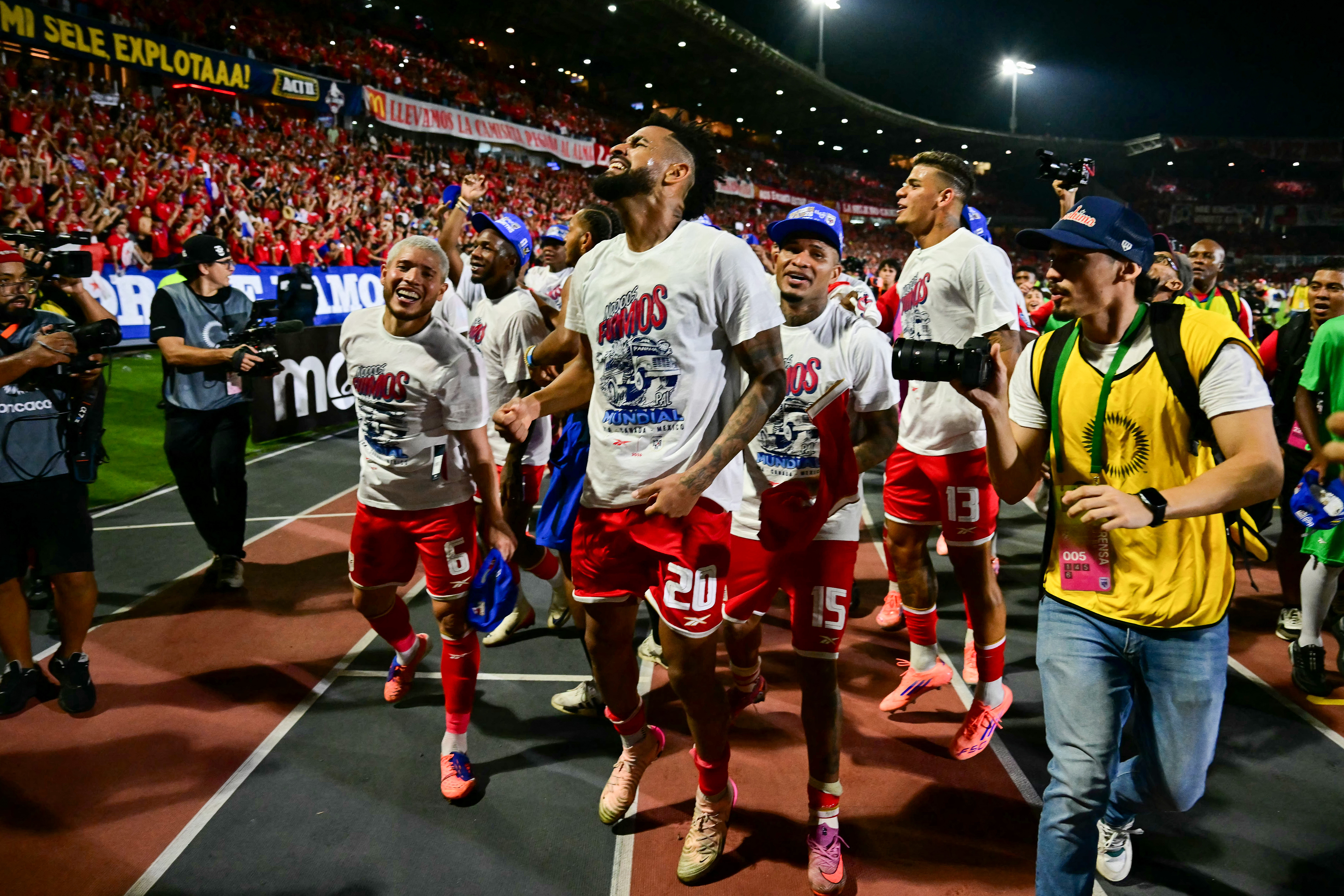Panama players take a lap of honour around the Rommel Fernandez Stadium after confirming their World Cup 2026 qualification on November 18, 2025, with a 3-0 victory against El Salvador [File: Martin Bernetti/AFP]