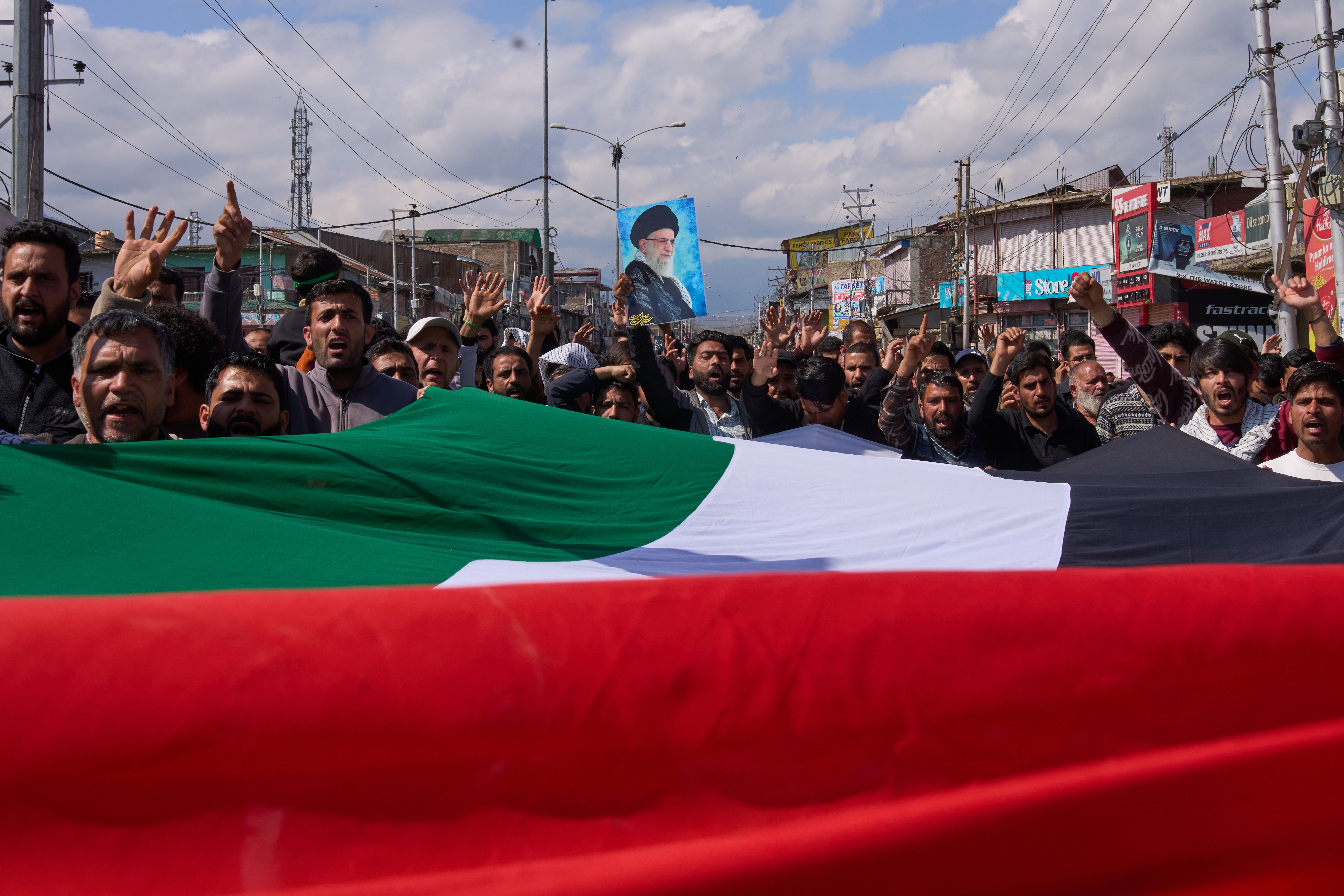 Thousands march for Palestine during Al-Quds Day demonstrations worldwide