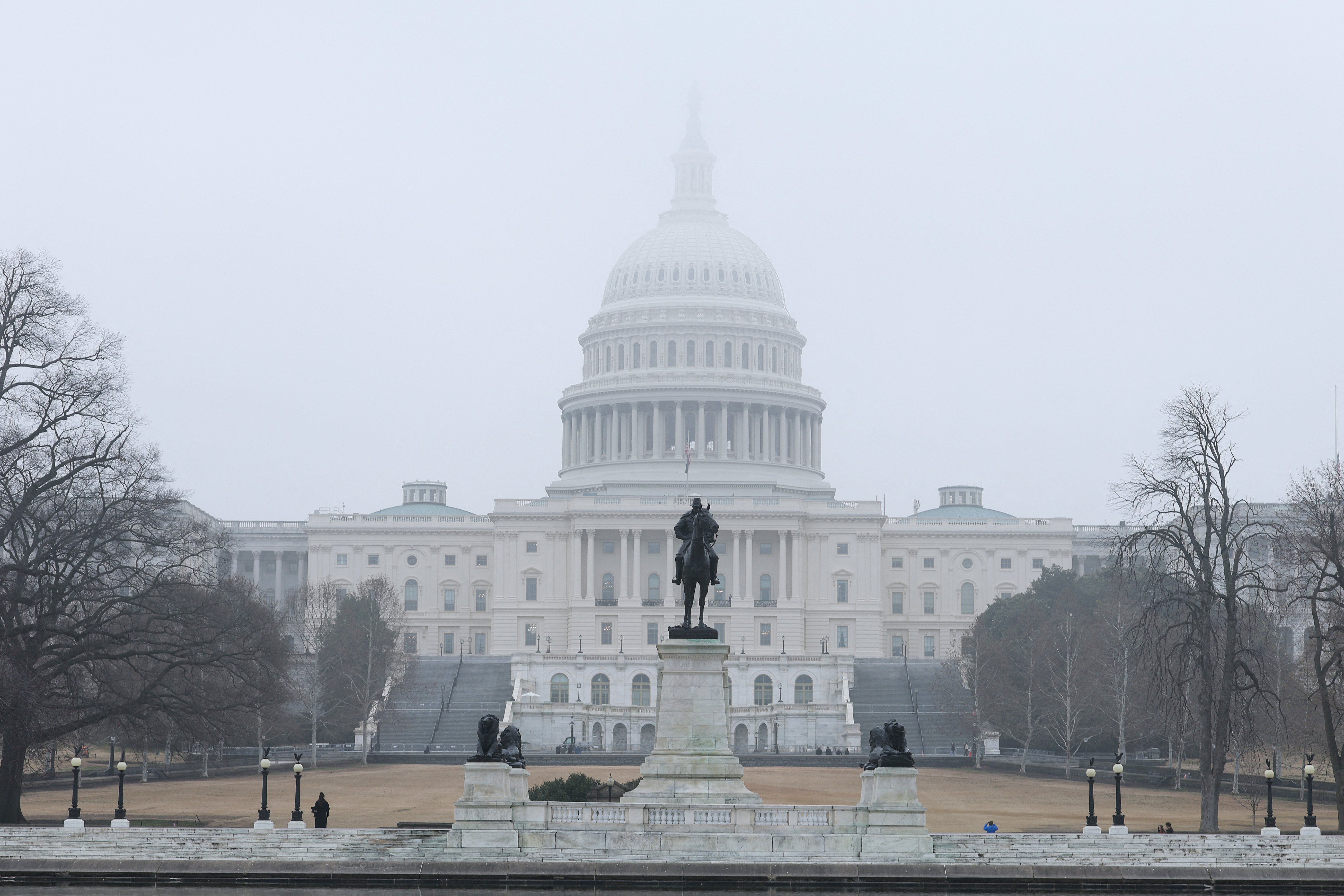 WASHINGTON, DC - MARCH 05: Fog hangs over the U.S. Capitol on March 05, 2026 in Washington, DC. The House of Representatives will vote today on a war powers resolution that could prevent President Donald Trump from continuing the military campaign against Iran. Anna Moneymaker/Getty Images/AFP (Photo by Anna Moneymaker / GETTY IMAGES NORTH AMERICA / Getty Images via AFP)