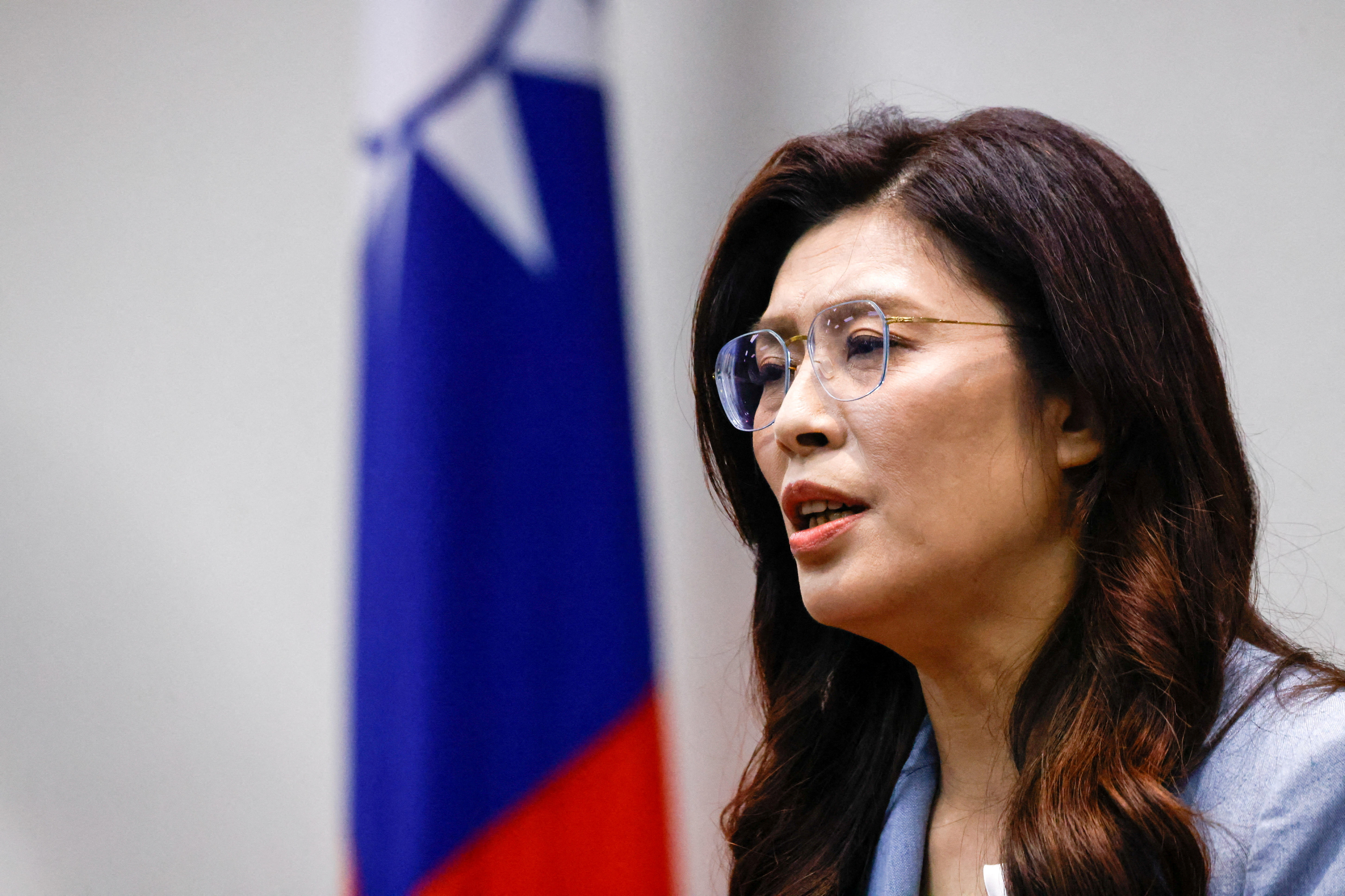 Kuomintang (KMT) Chairperson Cheng Li-wun speaks to the media.
