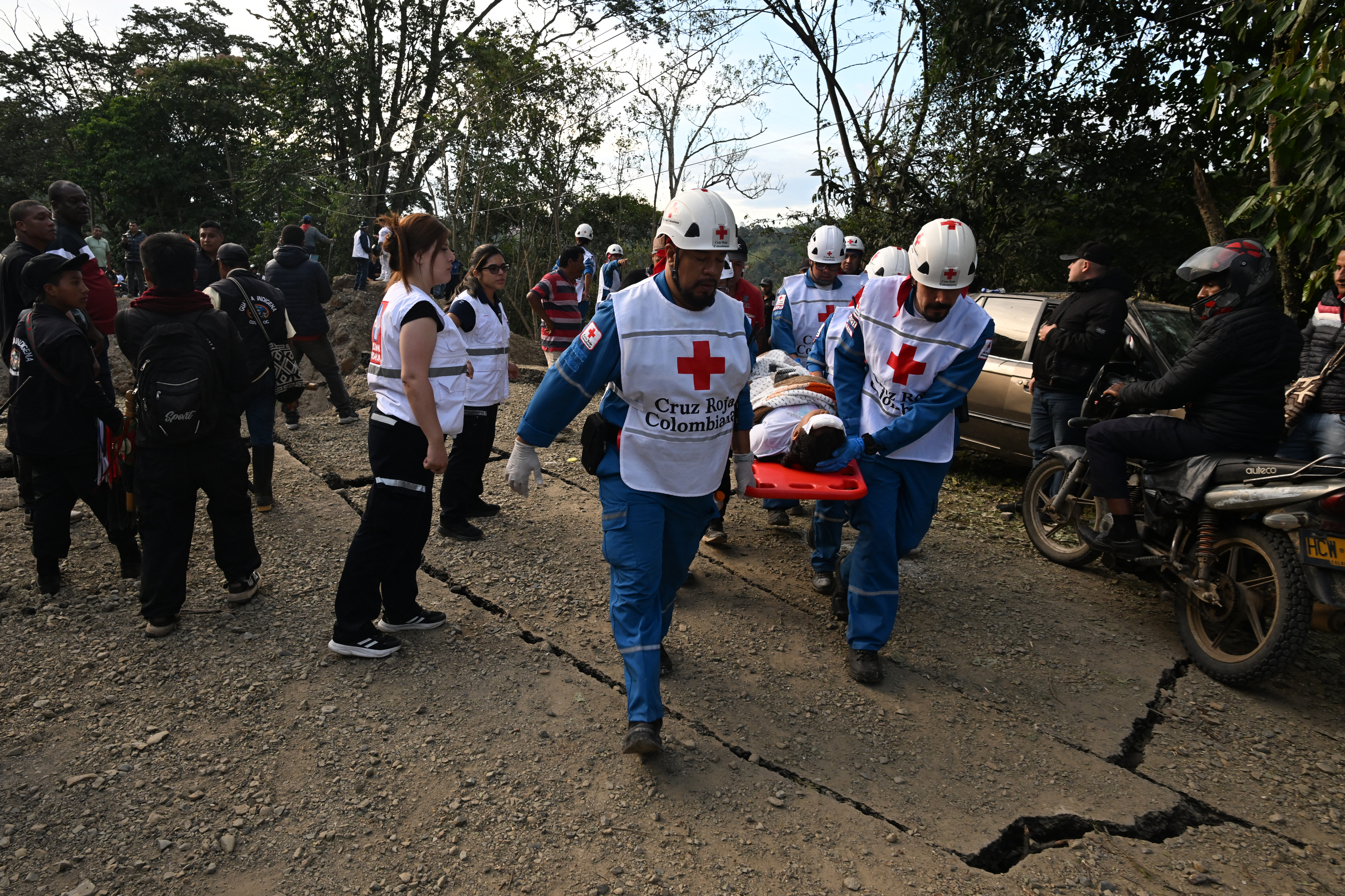 Bomb attack on Colombia highway kills 19 ahead of election