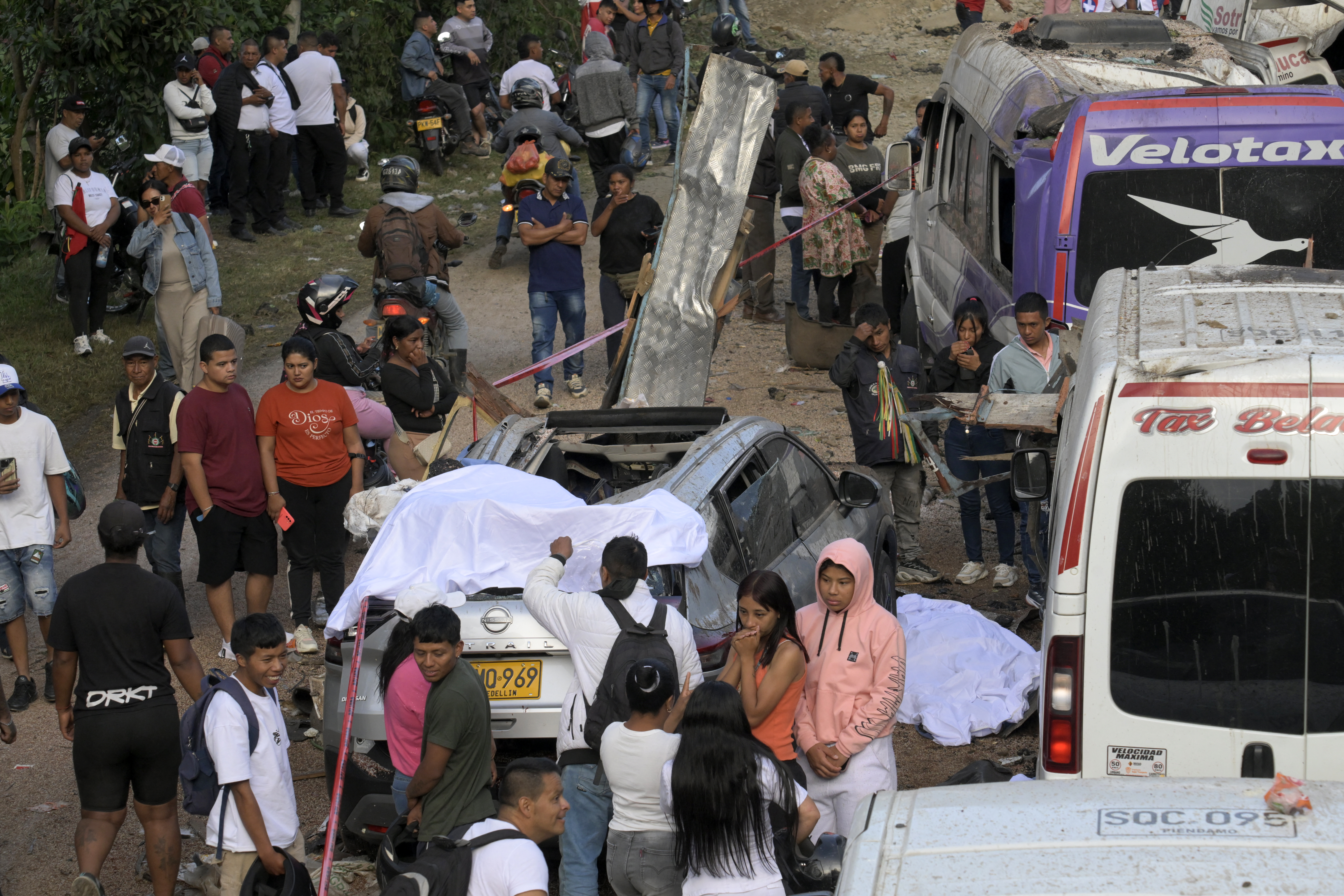 Bomb attack on Colombia highway kills 19 ahead of election